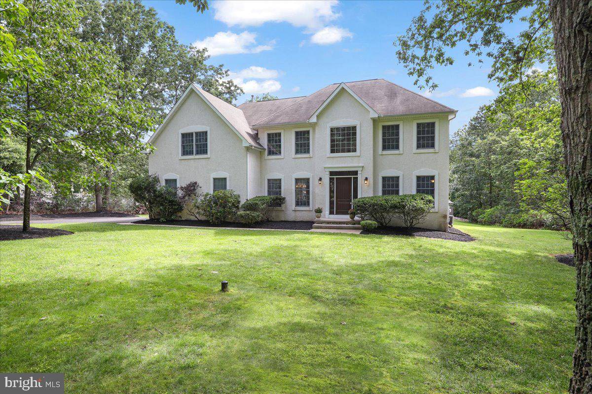 Southampton, NJ 08088,4 MADISON CT