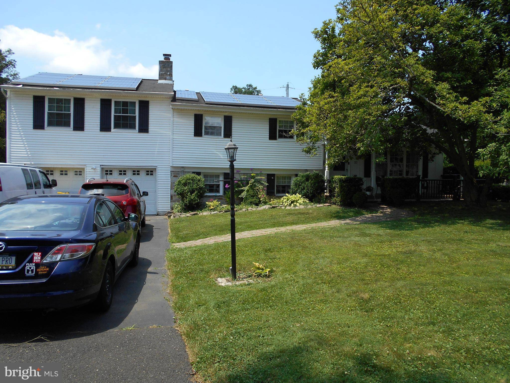 Yardley, PA 19067,10 DEL RIO DR