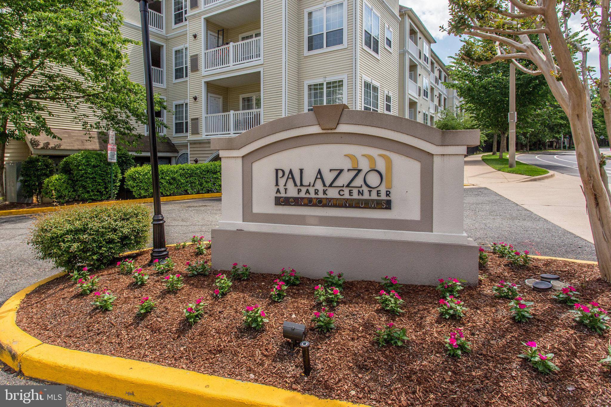 Alexandria, VA 22311,4550 STRUTFIELD LN #2320