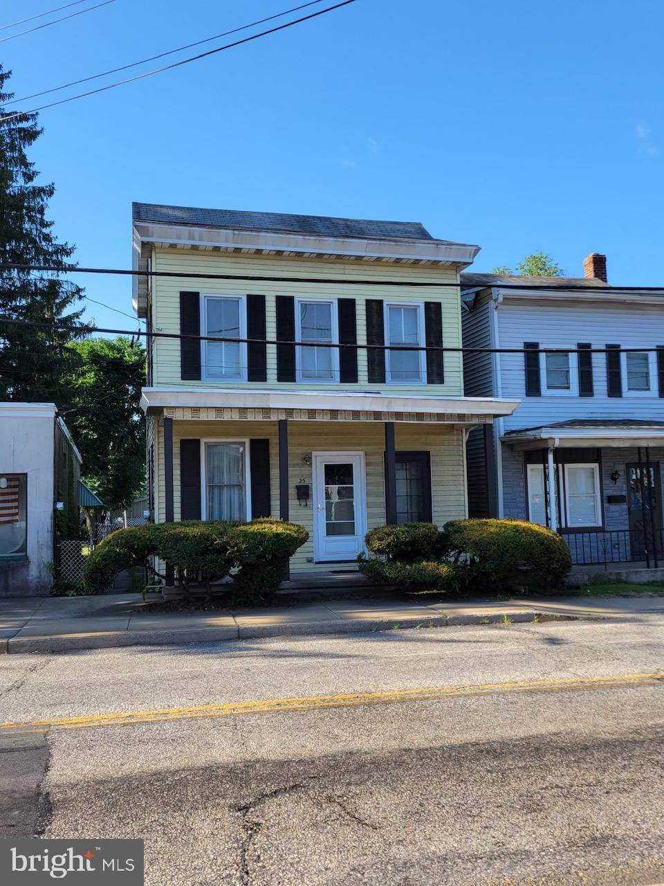 Cressona, PA 17929,25 POTTSVILLE ST