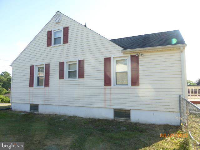 Fort Ashby, WV 26719,15 DAWN ST