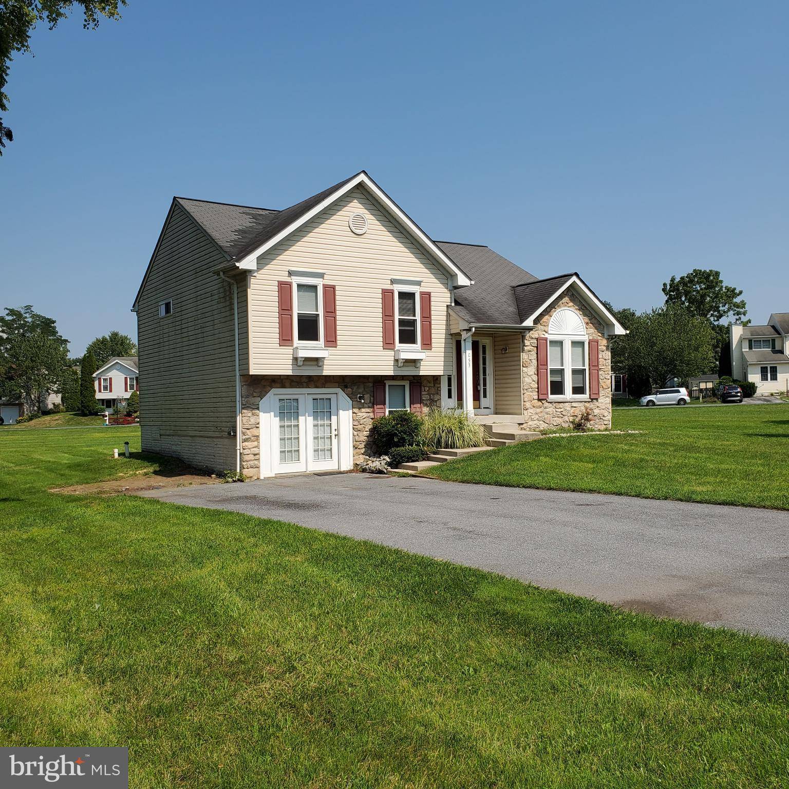 Greencastle, PA 17225,53 HYKES RD E