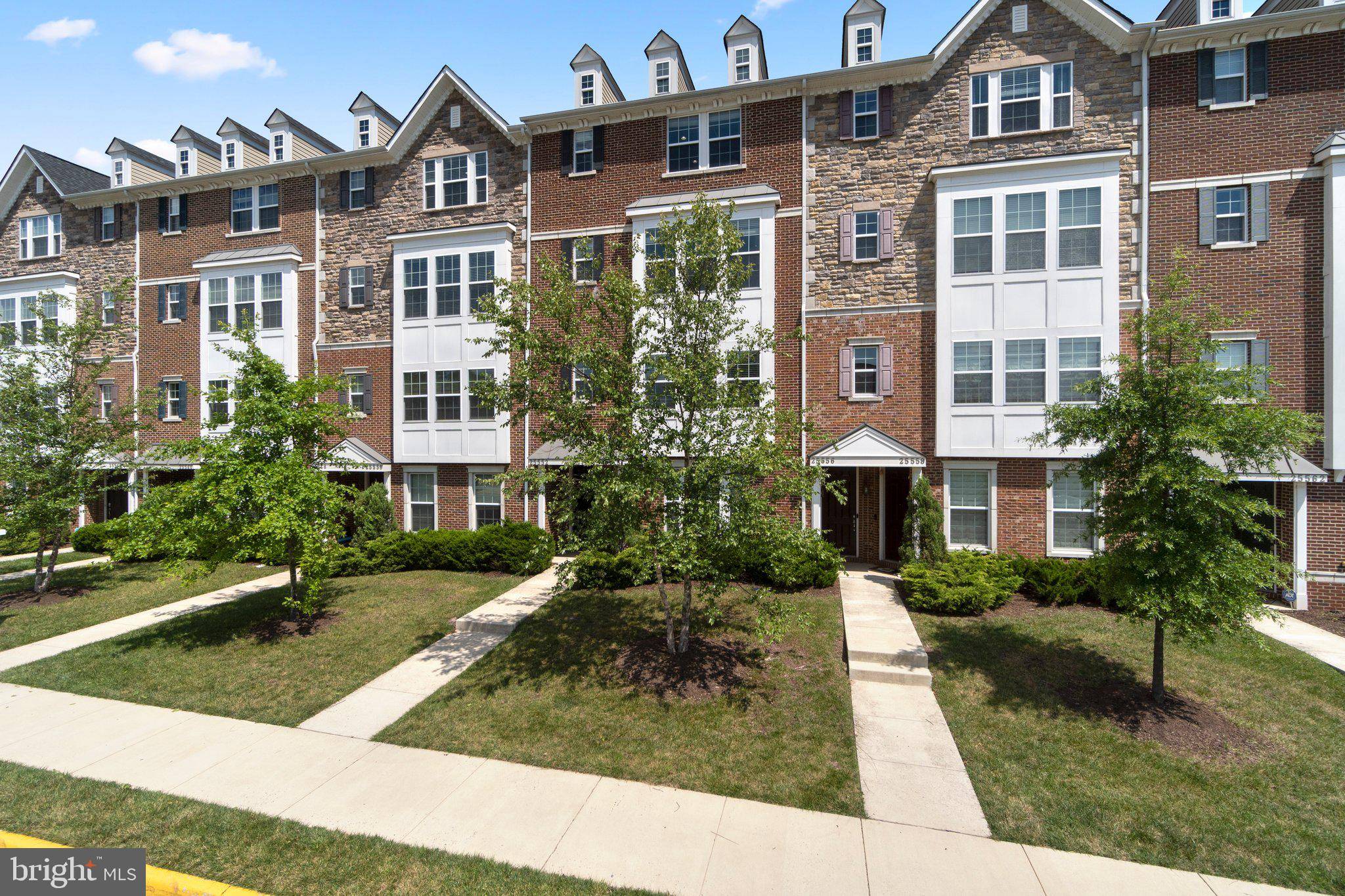 Chantilly, VA 20152,25552 CASALE TER