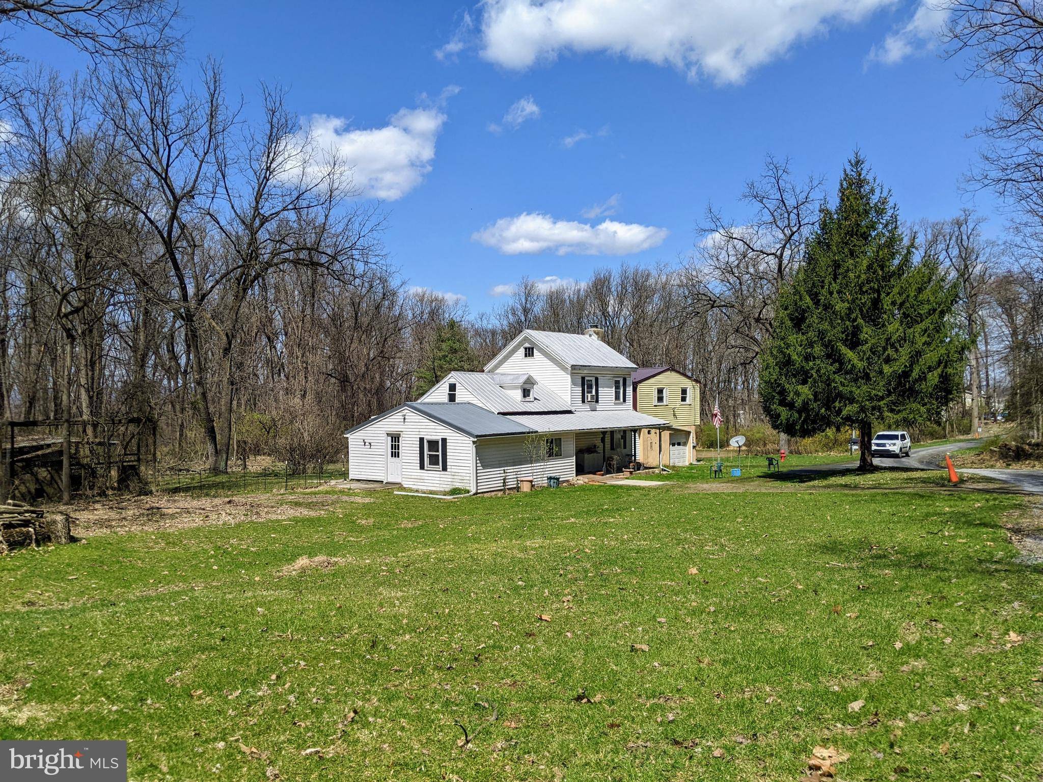 Blandon, PA 19510,98 MOUNTAIN SPRING RD