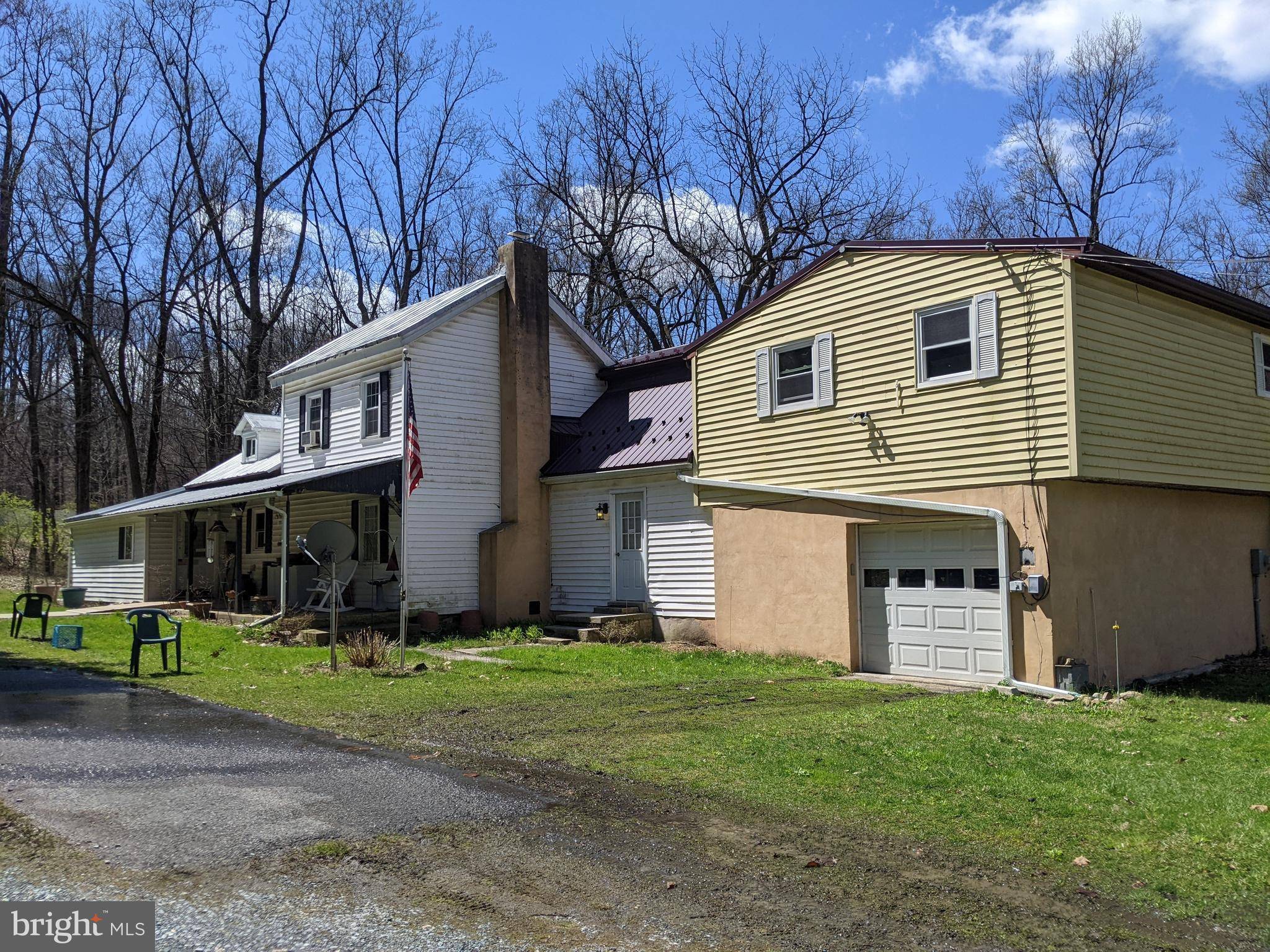 Blandon, PA 19510,98 MOUNTAIN SPRING RD