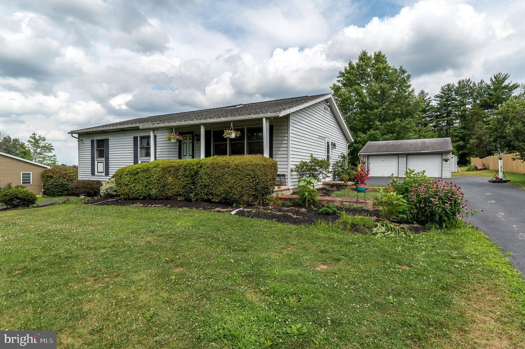 Gilbertsville, PA 19525,2404 ROMIG RD