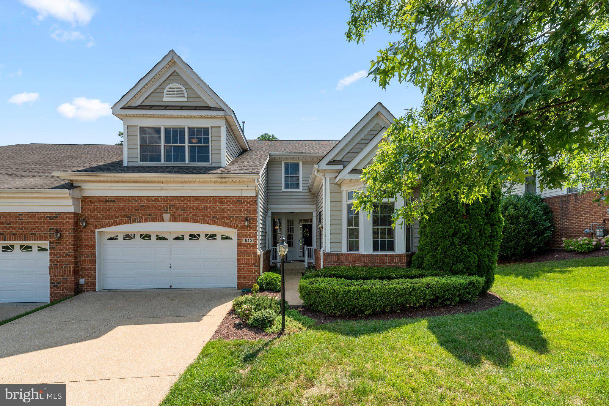 Catonsville, MD 21228,820 HIDDEN BLUFF CIR