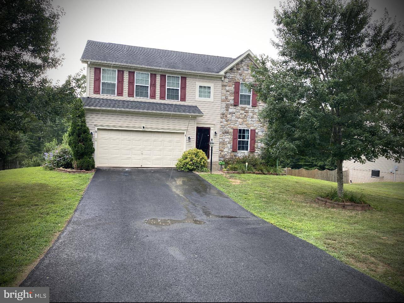 Palmyra, VA 22963,63 ROBINS CT