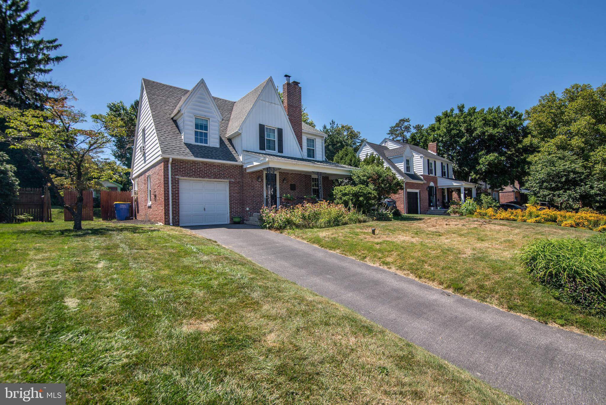 York, PA 17403,1574 CLOVER LN