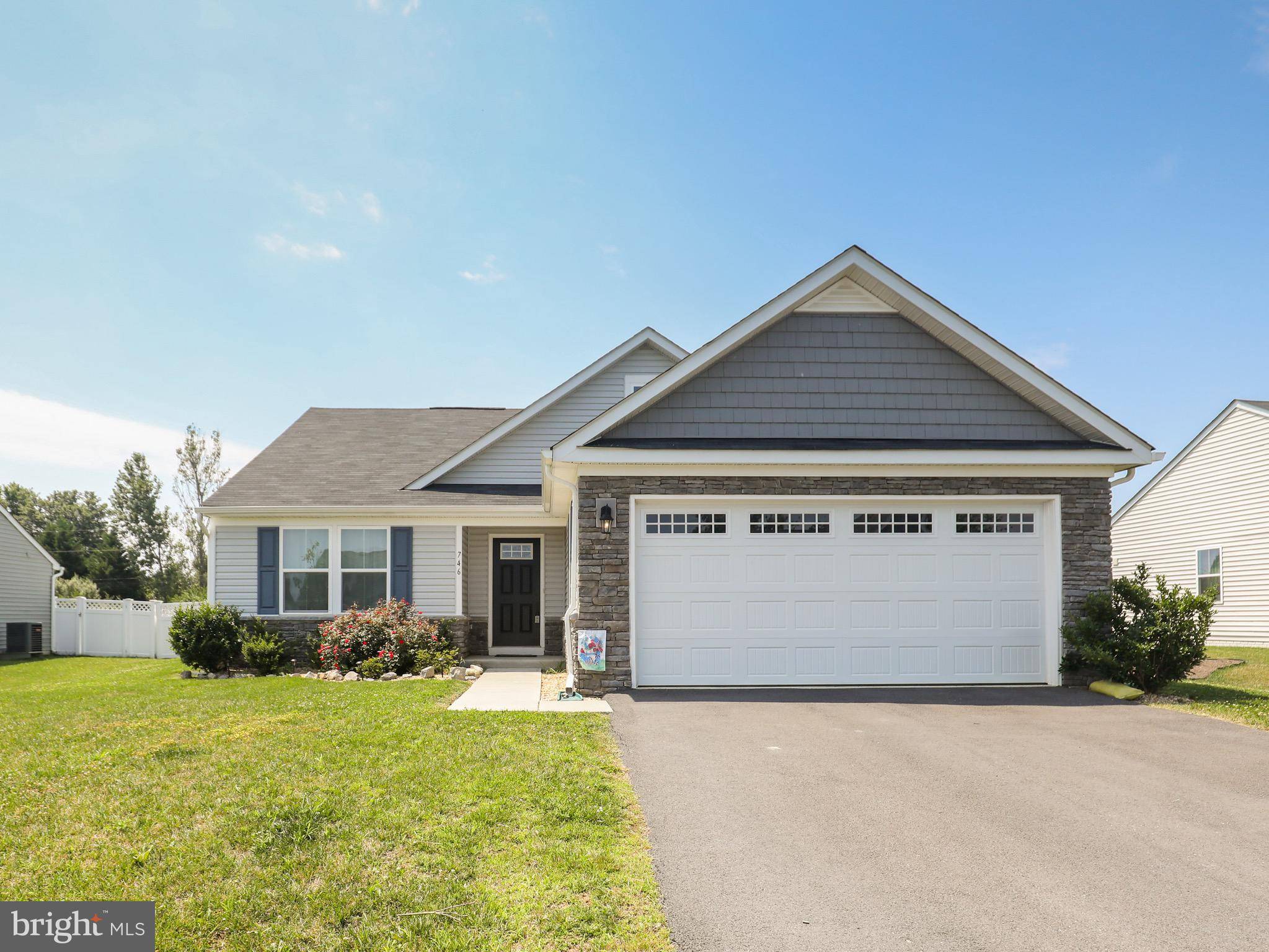 Bunker Hill, WV 25413,746 SWITCHGRASS CT