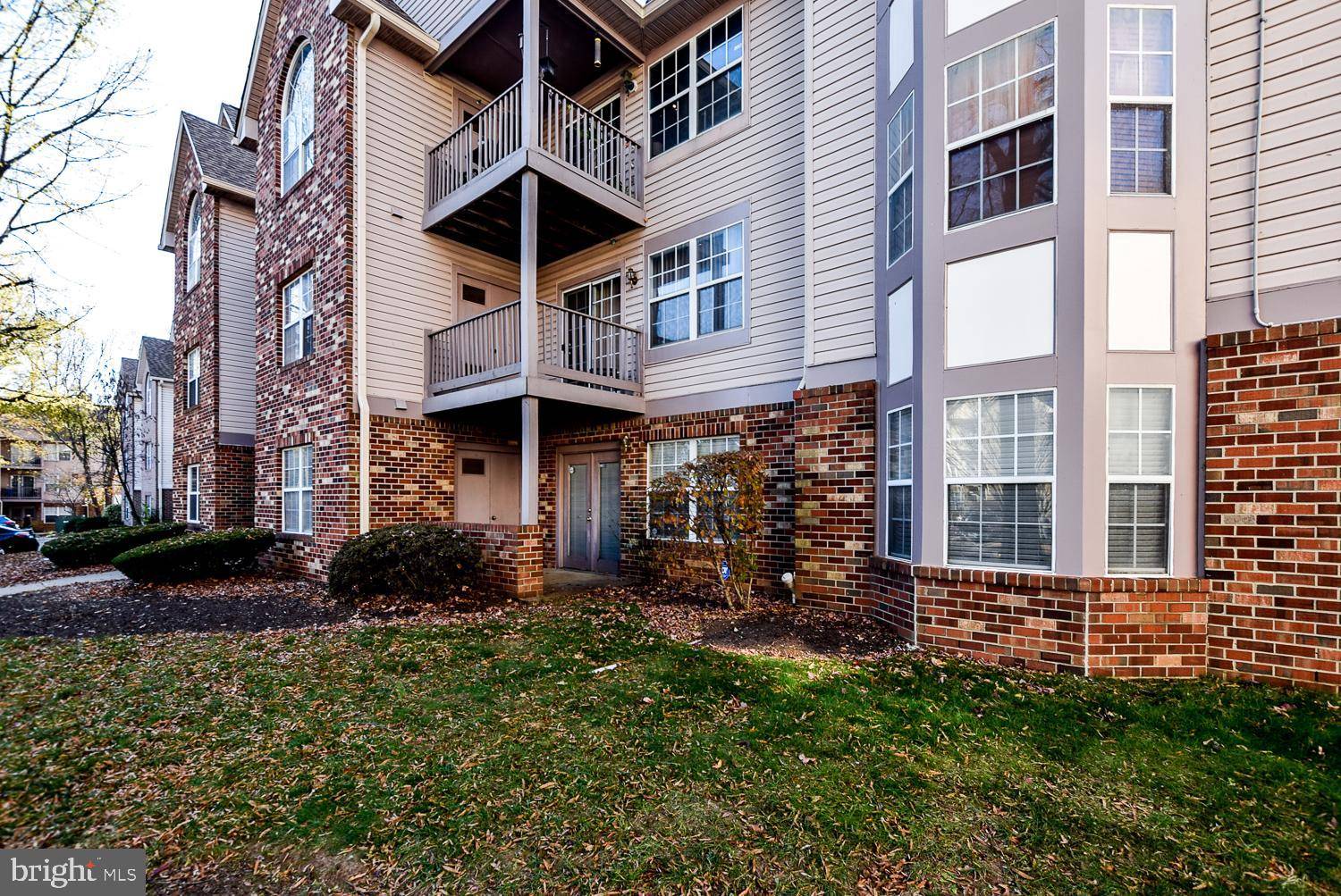 Upper Marlboro, MD 20774,9716 LAKE POINTE CT #201