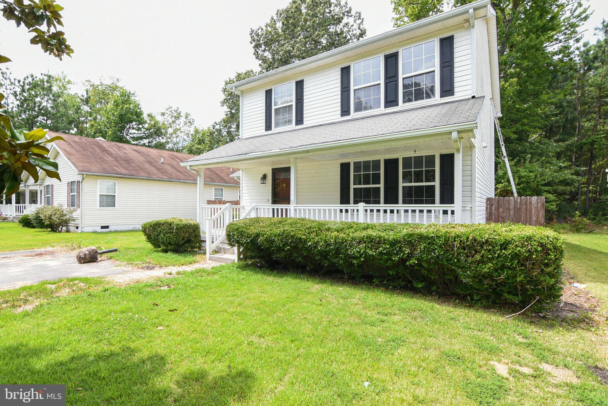 Colonial Beach, VA 22443,345 9TH ST