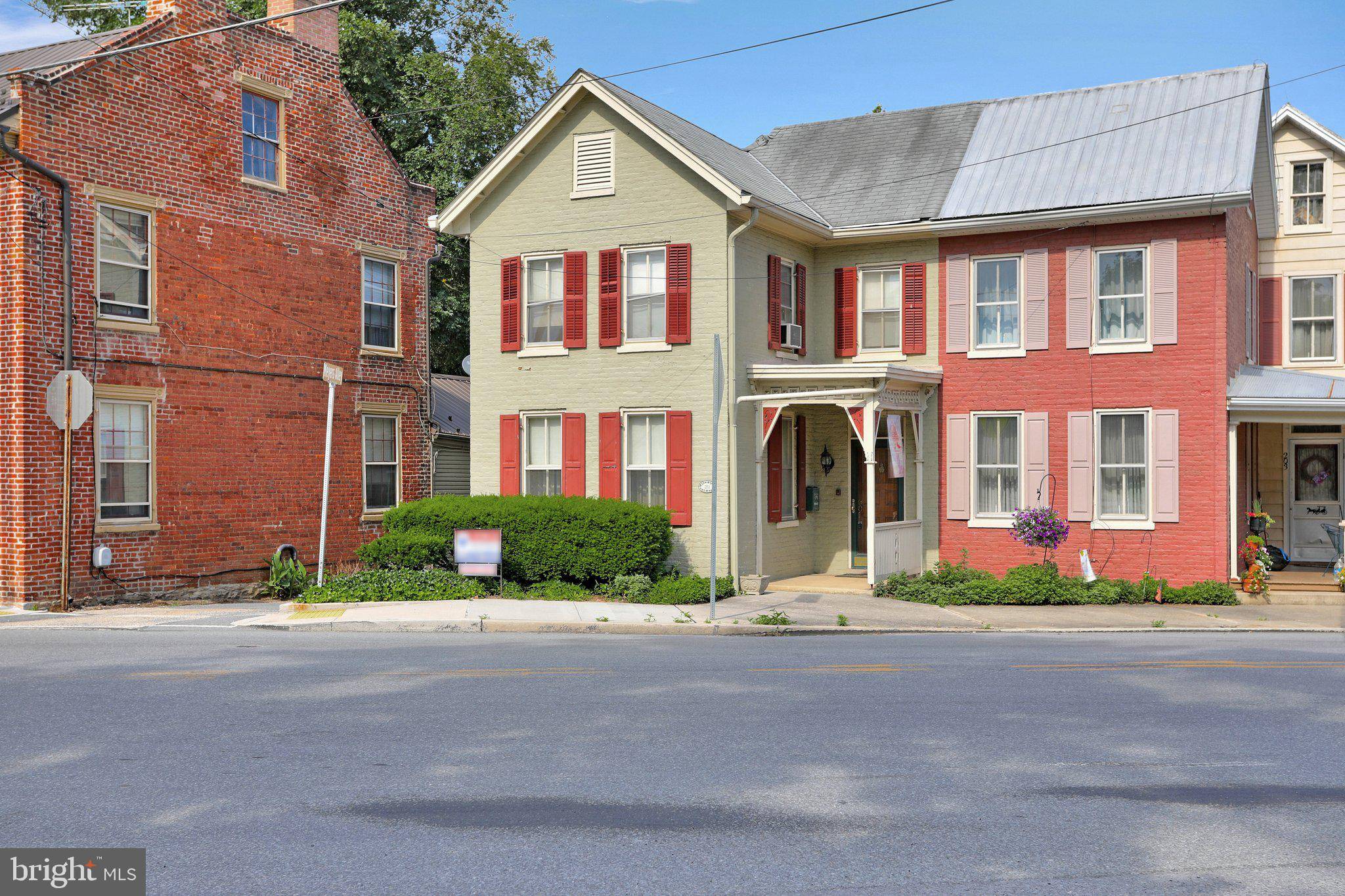 Mercersburg, PA 17236,201 MAIN STREET S