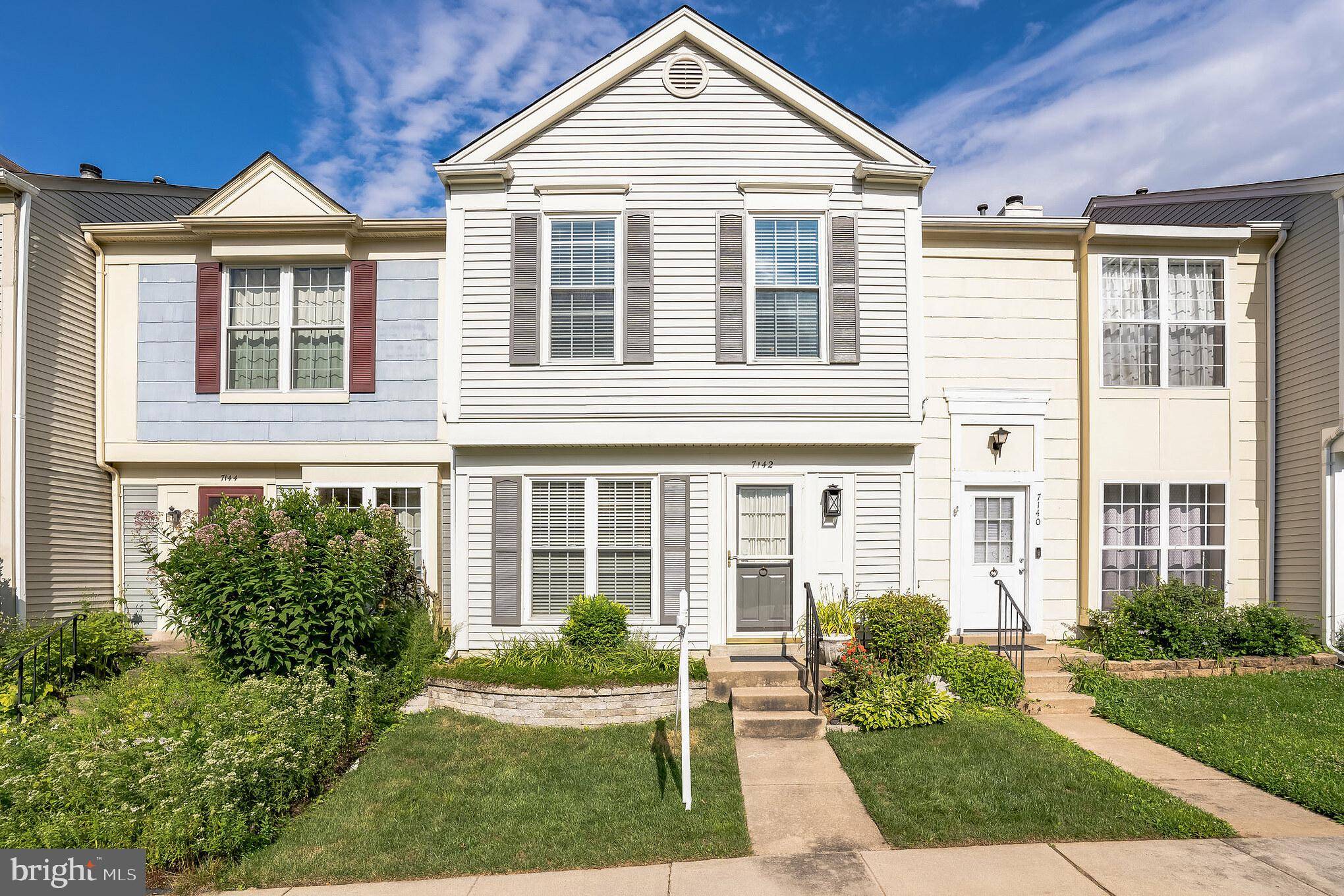 Alexandria, VA 22306,7142 STRAWN CT