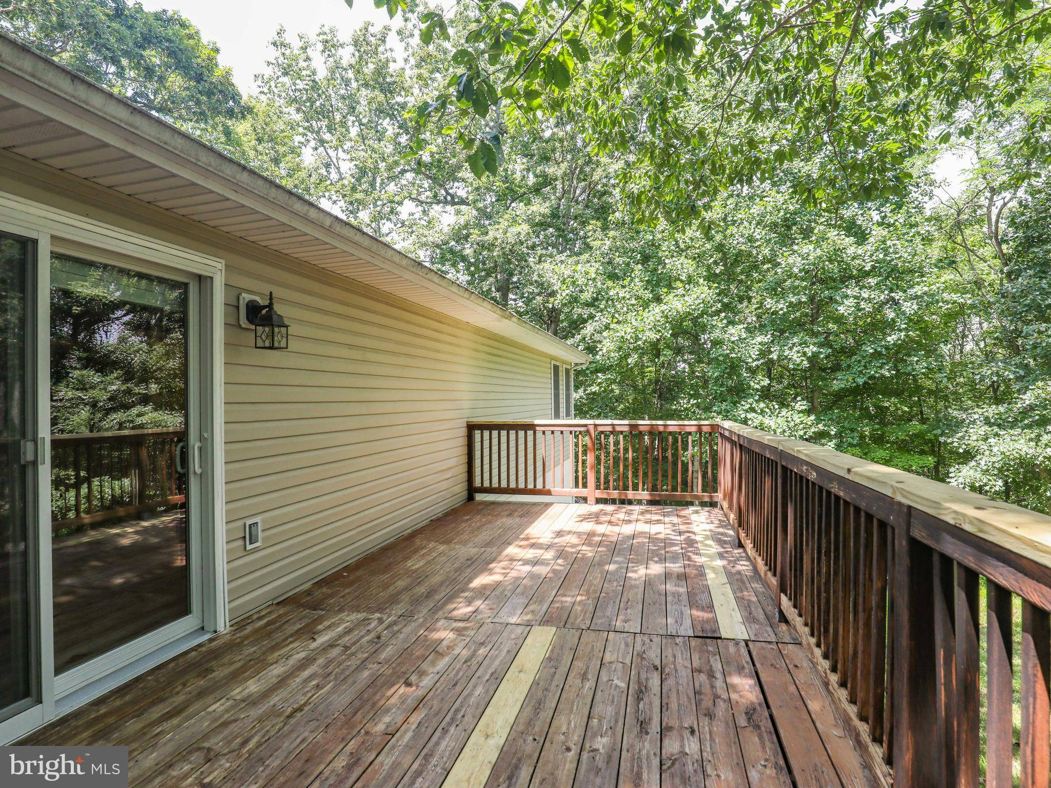 Harpers Ferry, WV 25425,72 LITTLE LAKE CT