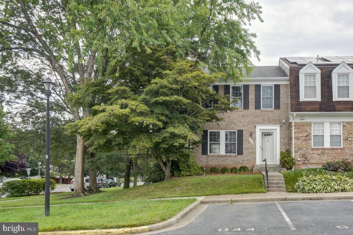 Gaithersburg, MD 20877,499 SUNBURST CT