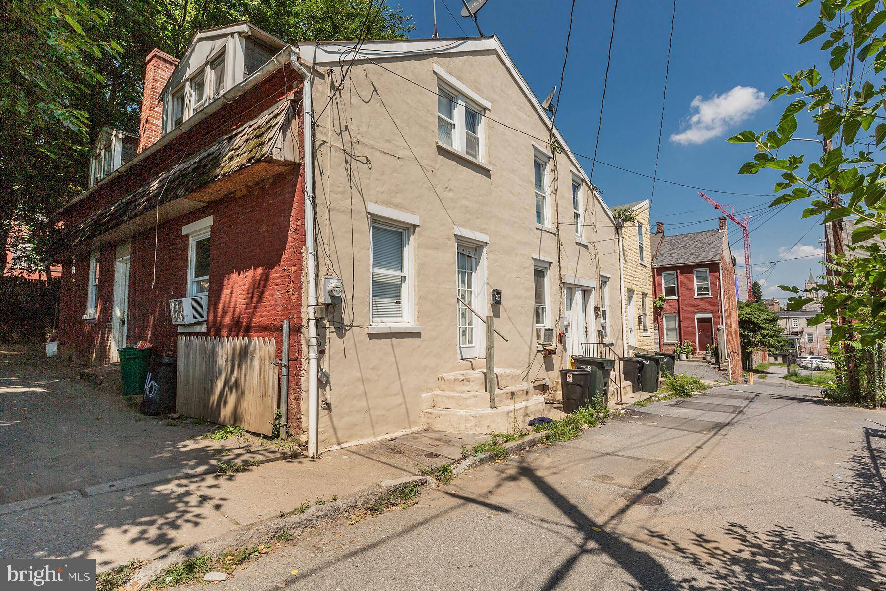 Lancaster, PA 17603,36, 38, 40 S ARCH ST