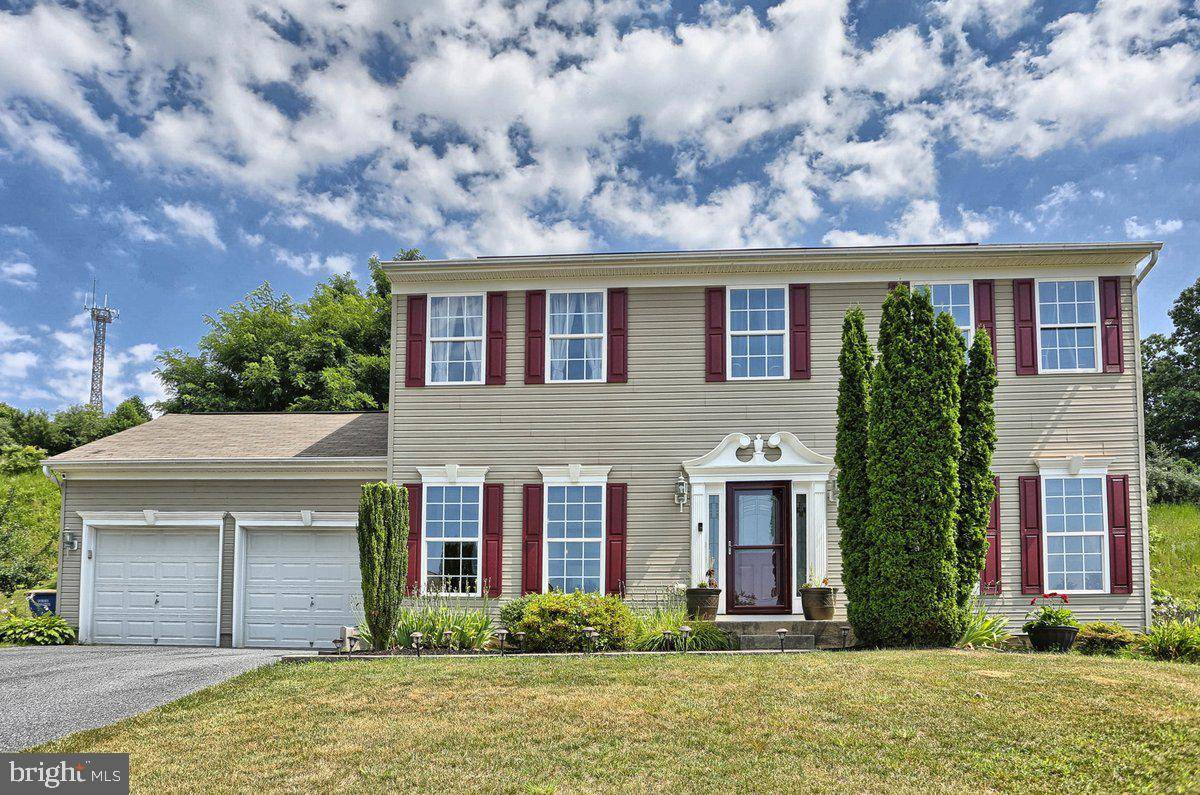 New Cumberland, PA 17070,526 SANDPIPER LN