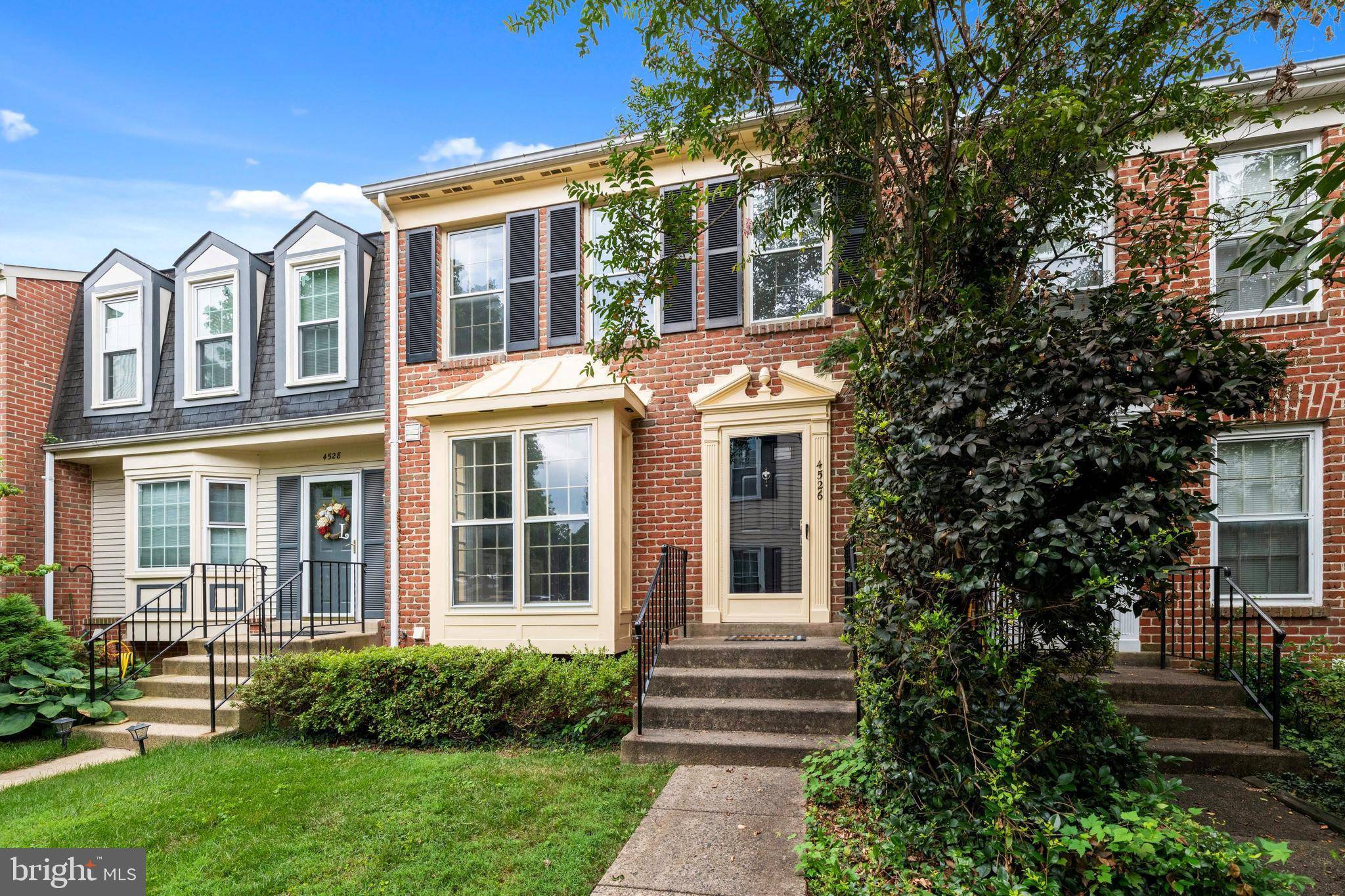 Alexandria, VA 22312,4526 SHOAL CREEK CT