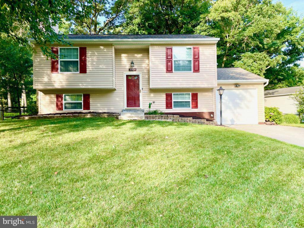 Waldorf, MD 20602,3054 ENDICOTT CT