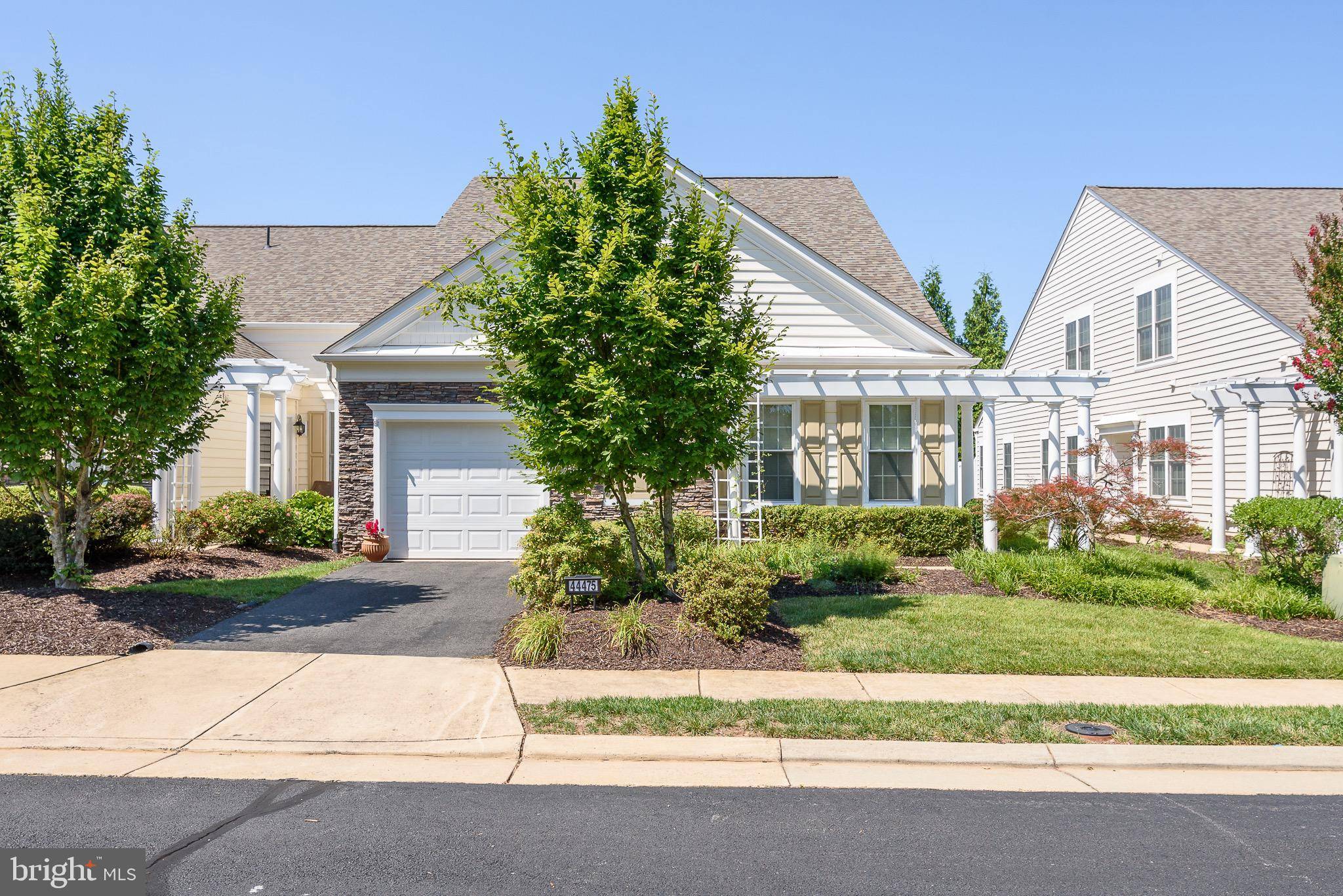 Ashburn, VA 20147,44475 MALTESE FALCON SQ