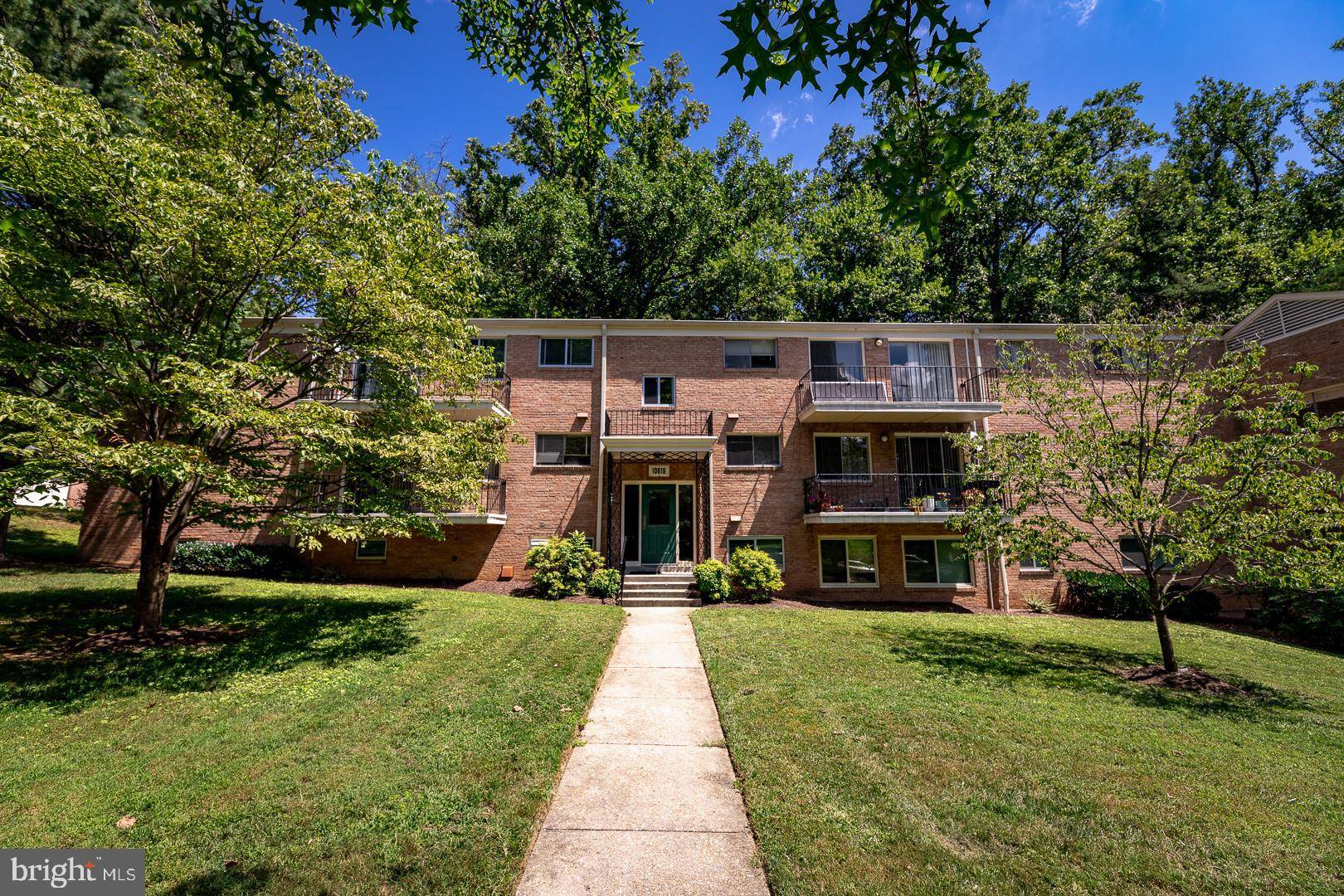 Bethesda, MD 20814,10619 KENILWORTH AVE #202