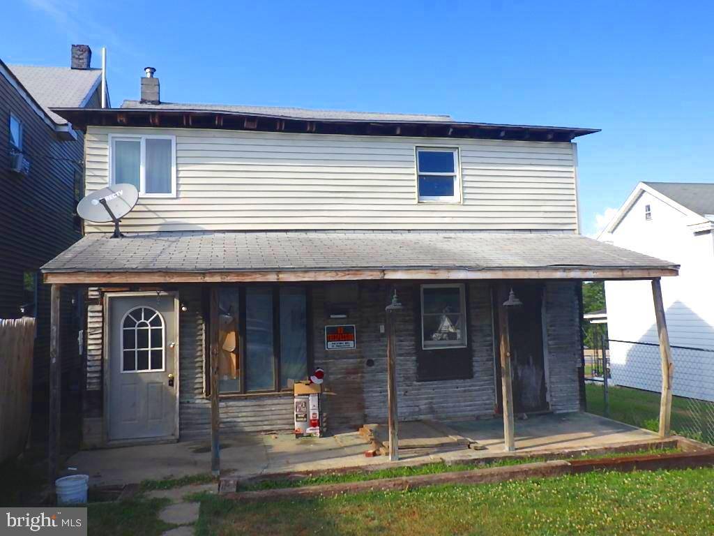 Lewistown, PA 17044,18 LOCUST STREET