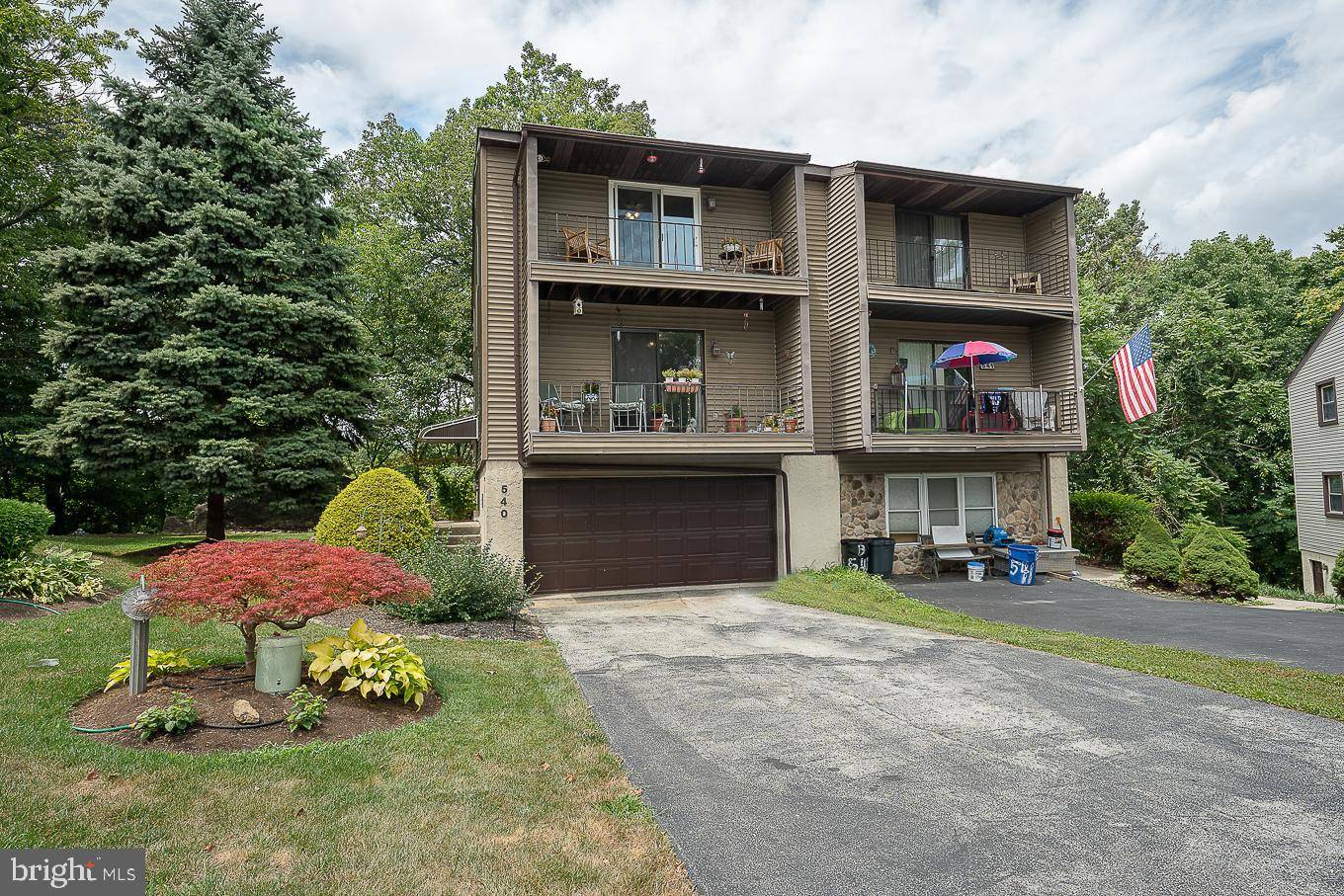 Clifton Heights, PA 19018,540 GIA CIR