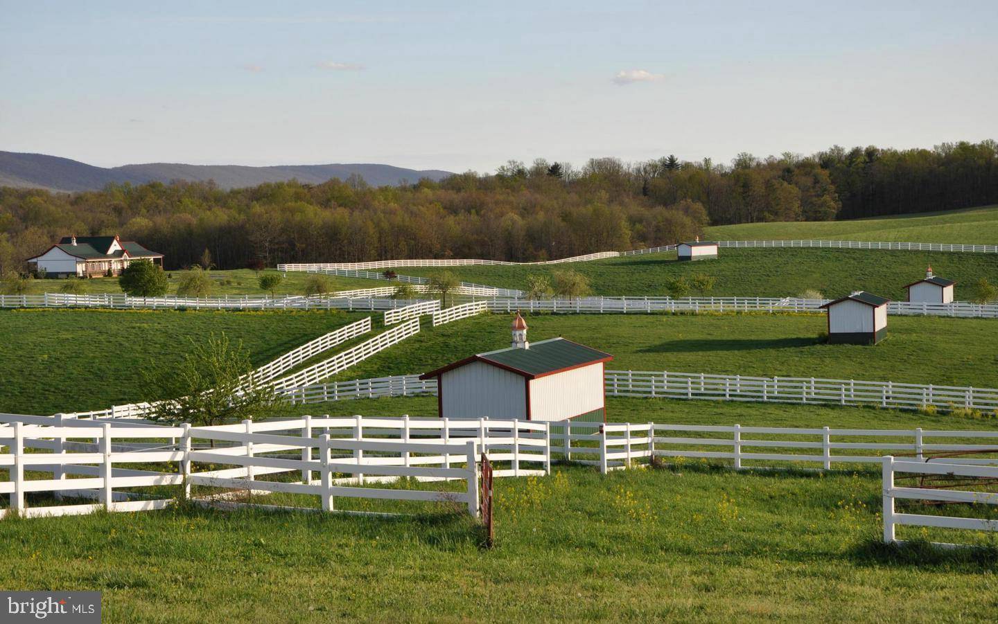 Berkeley Springs, WV 25411,3578 PIOUS RIDGE RD