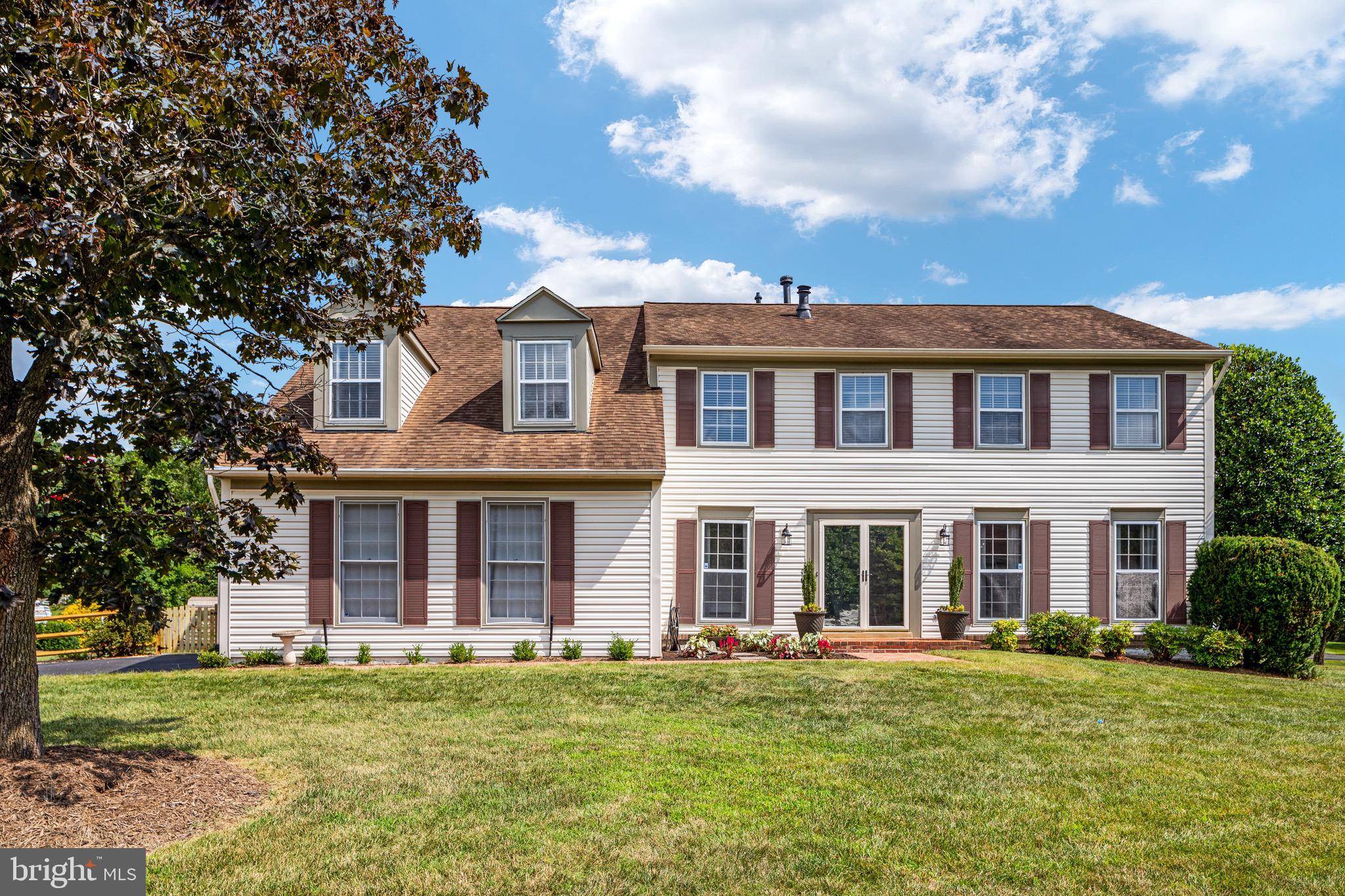 Centreville, VA 20121,14985 GOLD POST CT