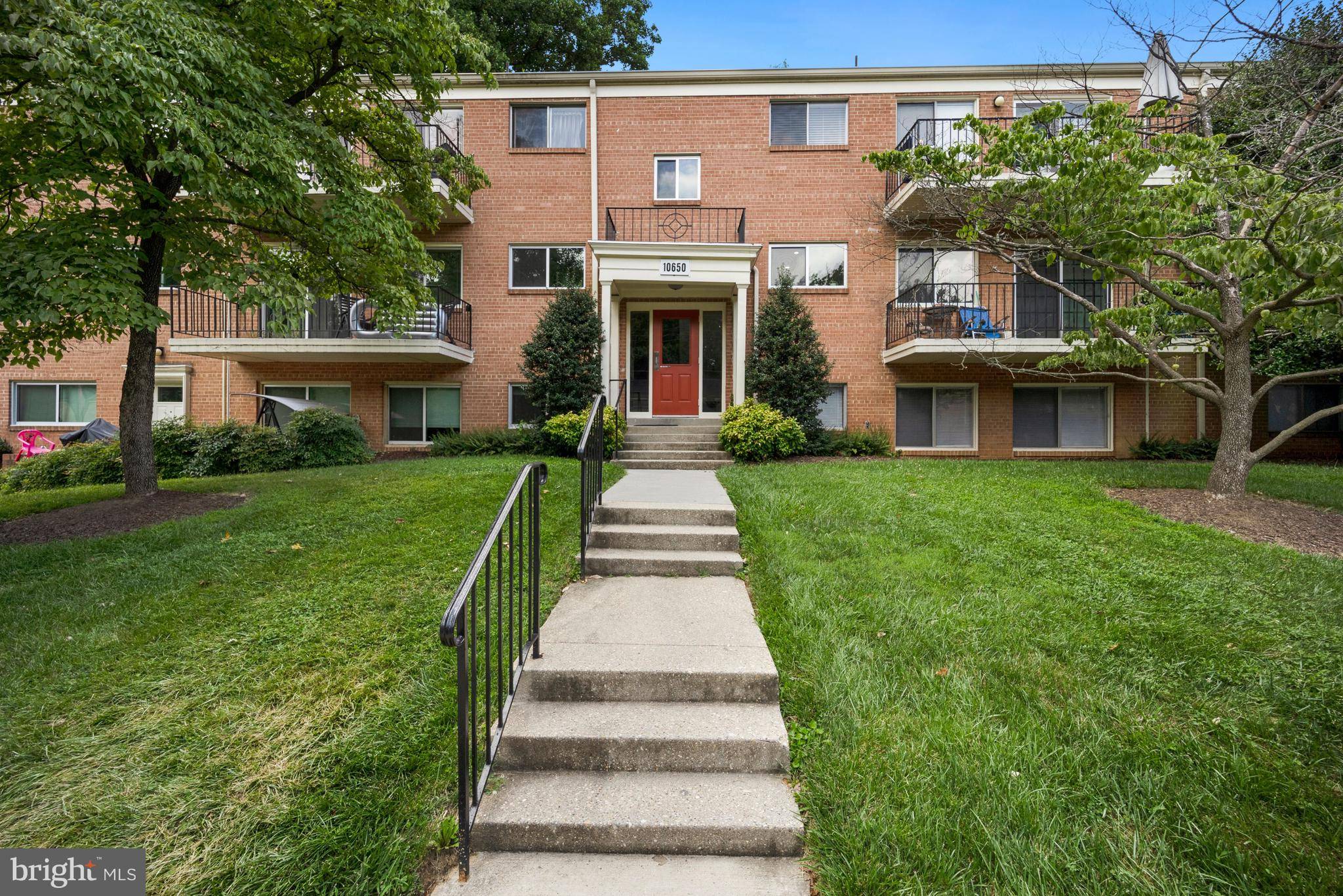 Bethesda, MD 20814,10650 WEYMOUTH ST #103