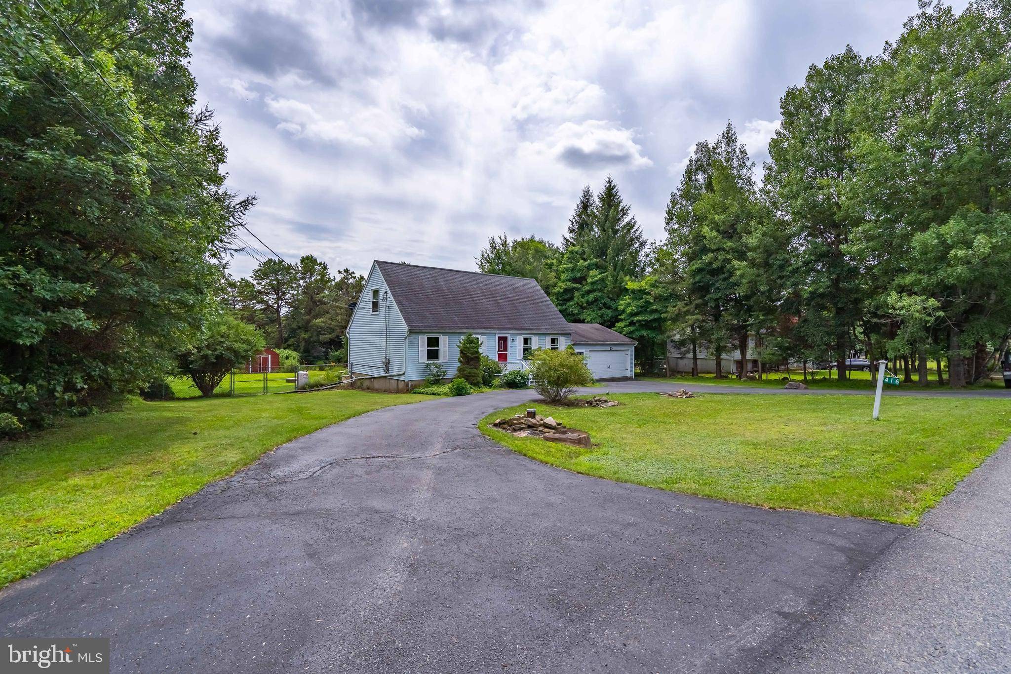 Blakeslee, PA 18610,416 SKYLINE DR