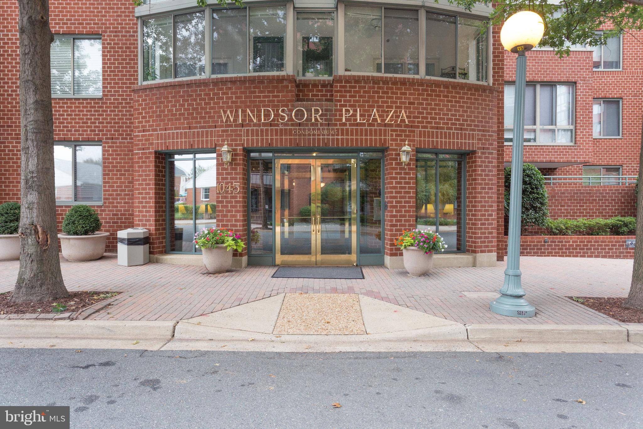 Arlington, VA 22201,1045 N UTAH ST #2-706