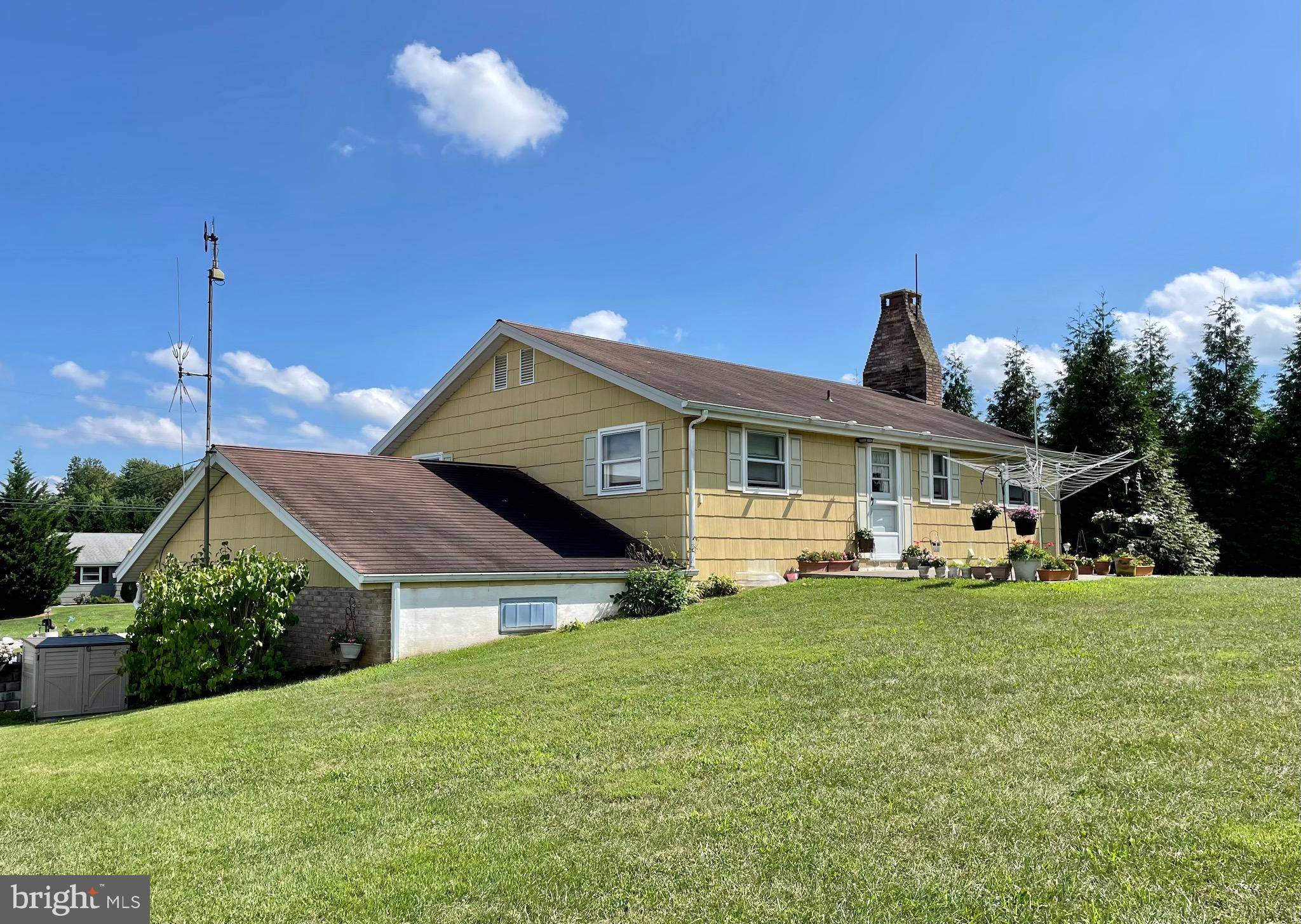 Hanover, PA 17331,88 PEANUT DR