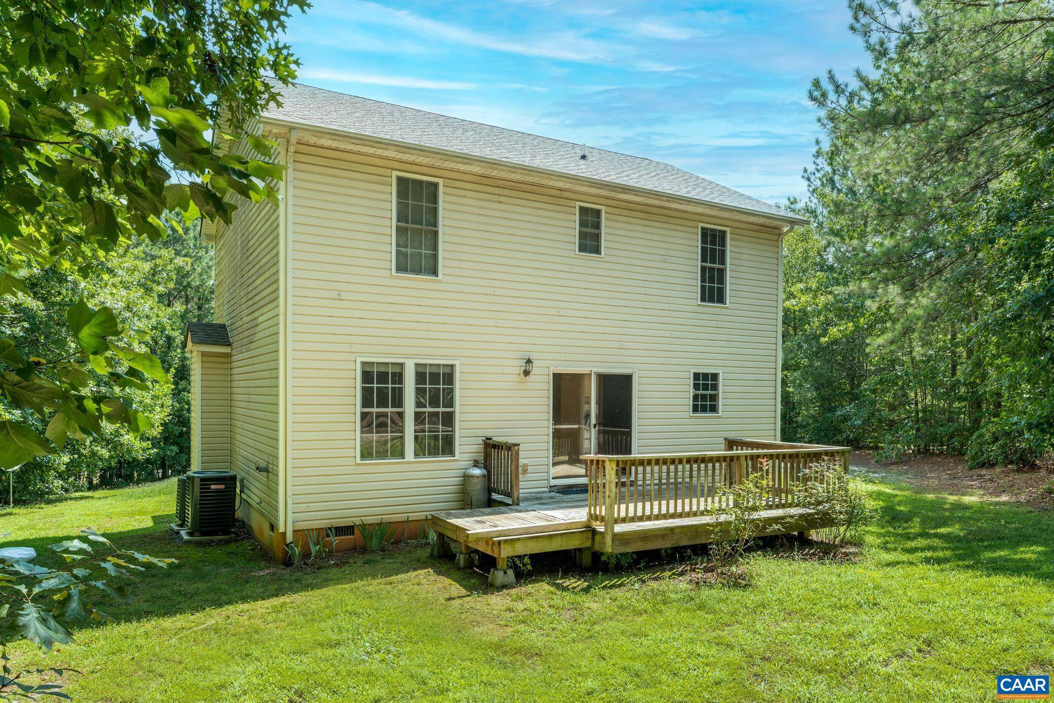 Scottsville, VA 24590,180 RIDGE LN