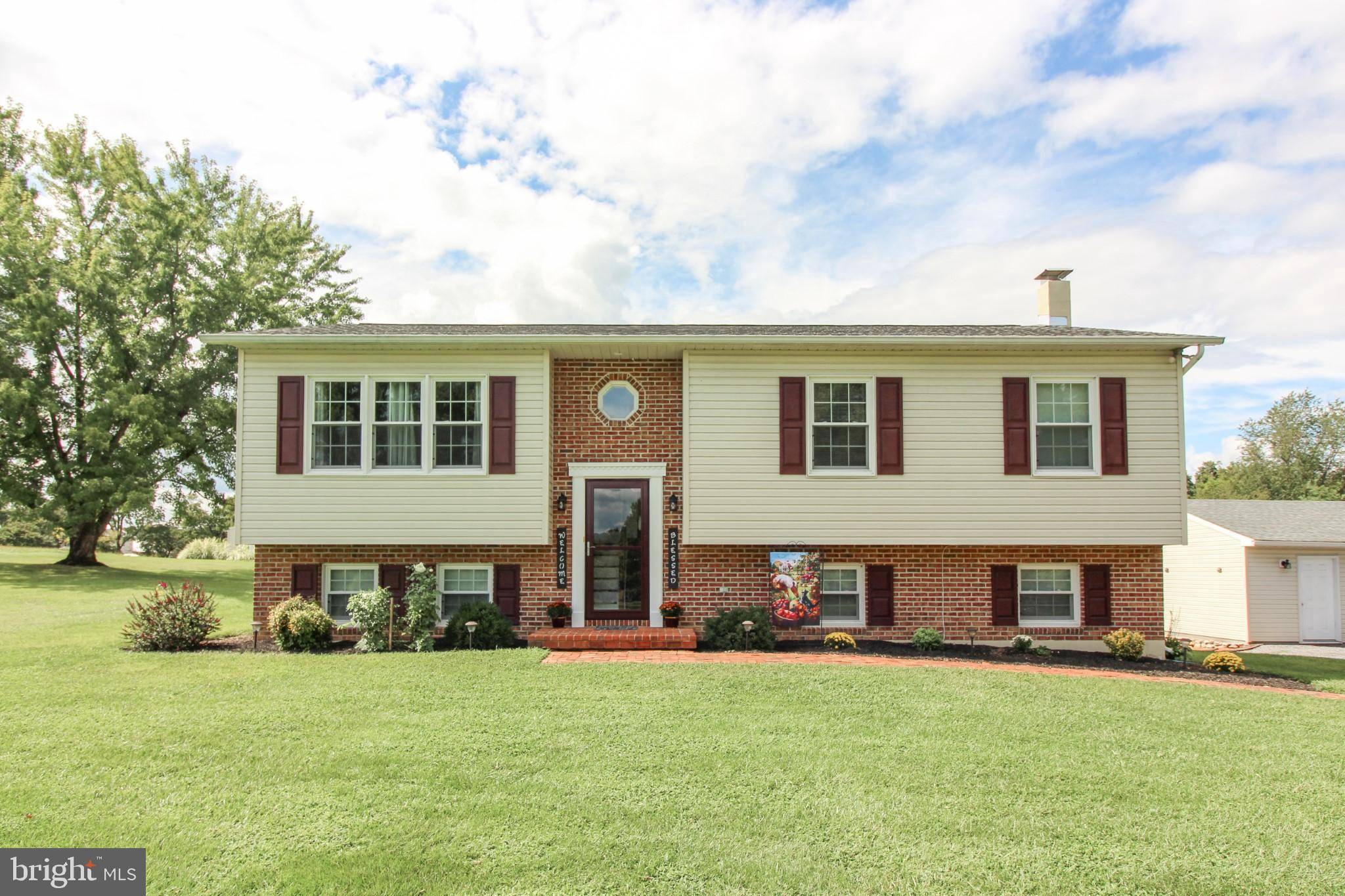 Woodstock, VA 22664,349 APPLETREE LN