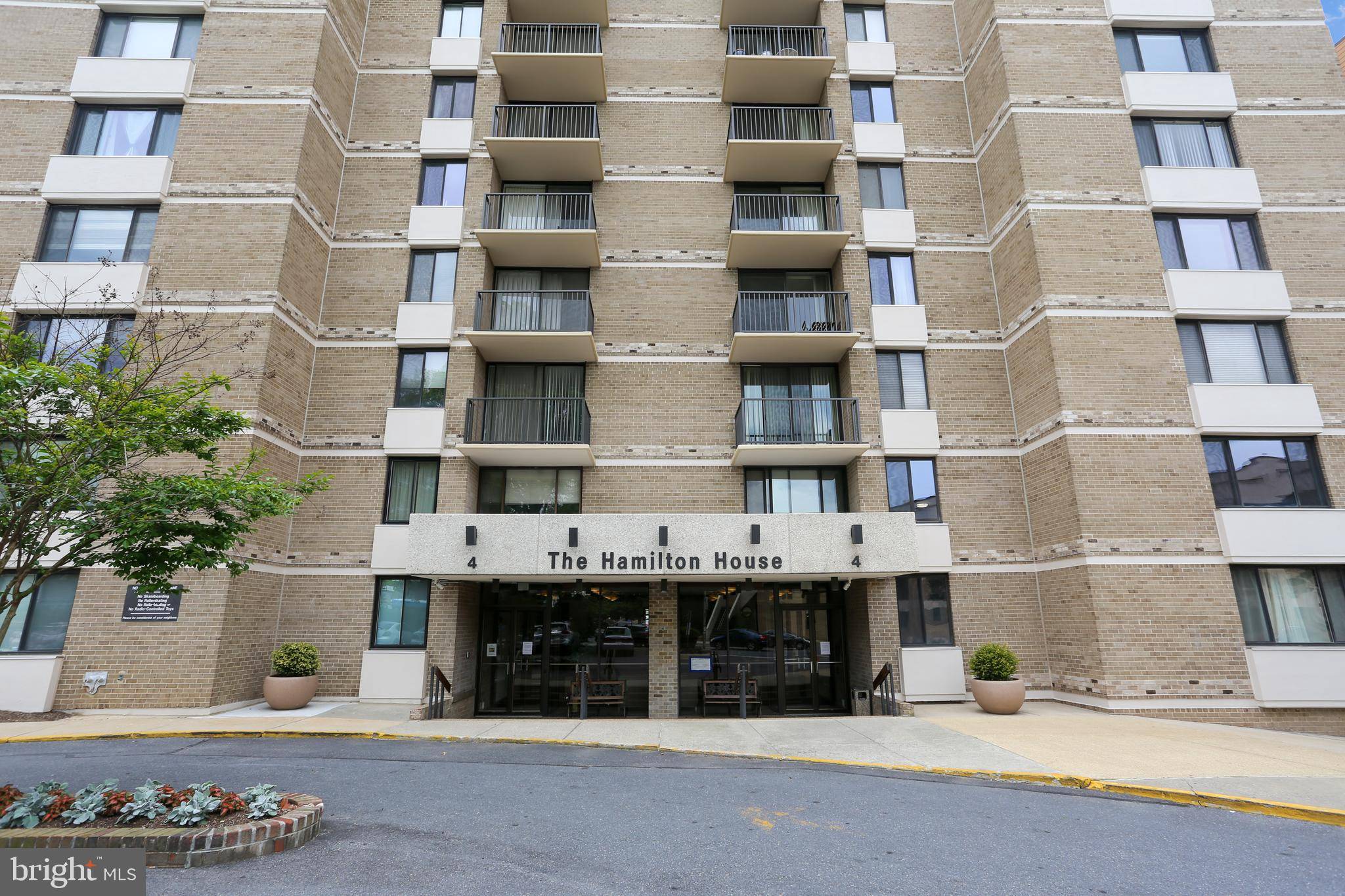 Rockville, MD 20850,4 MONROE ST #4-1311