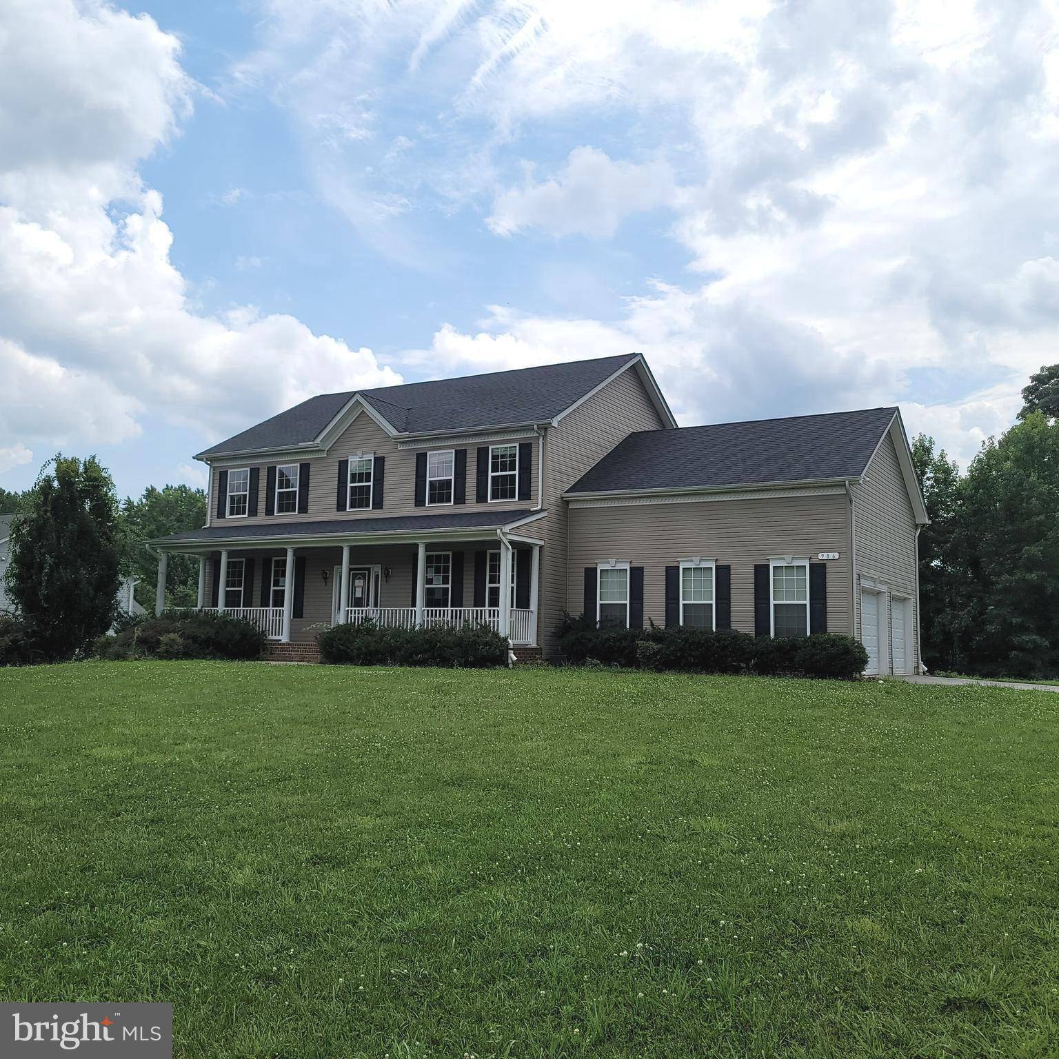 Huntingtown, MD 20639,986 FOLKSTONE DR