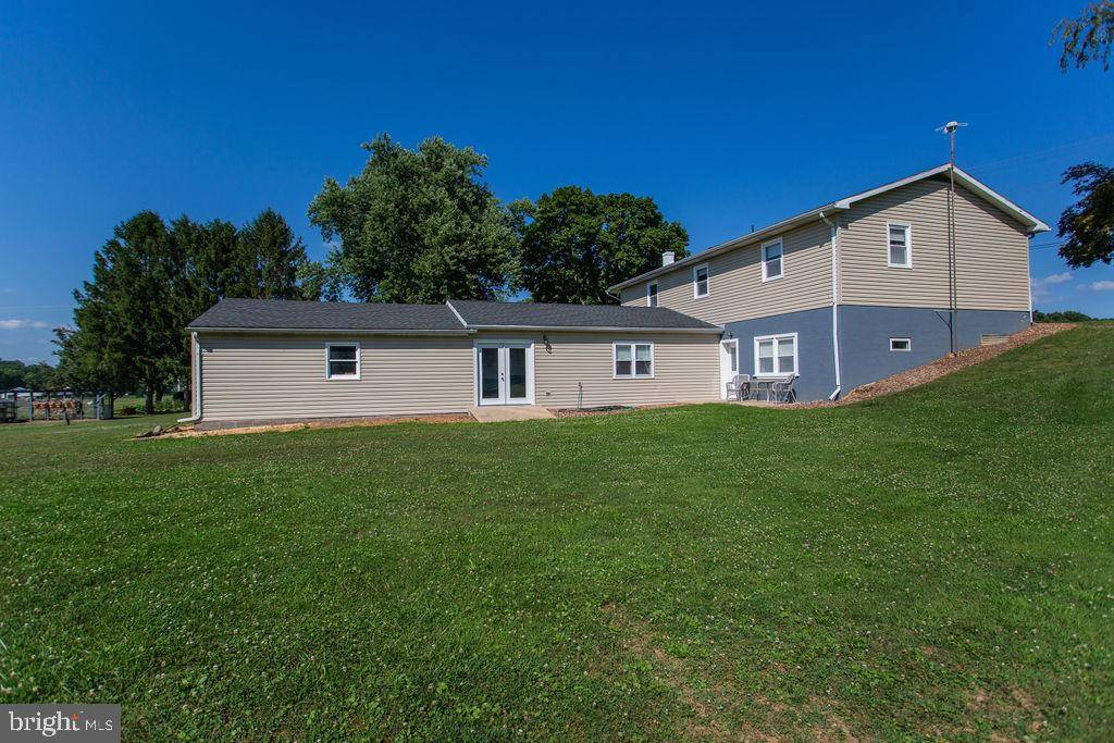 Shippensburg, PA 17257,8803 POSSUM HOLLOW RD