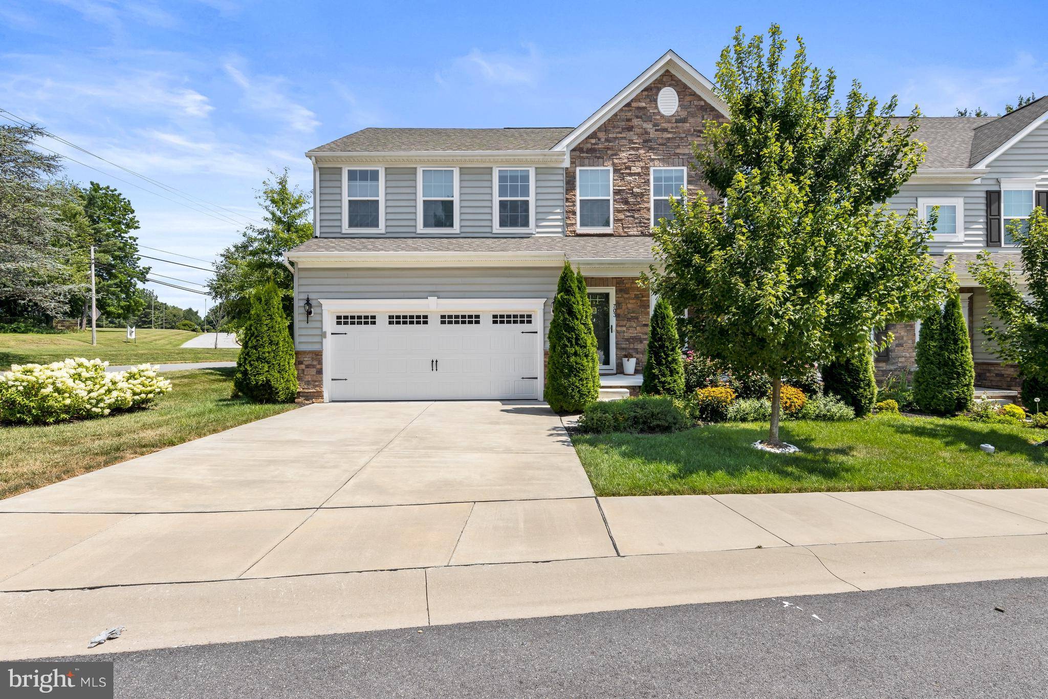 Hockessin, DE 19707,703 STONEHOUSE WAY