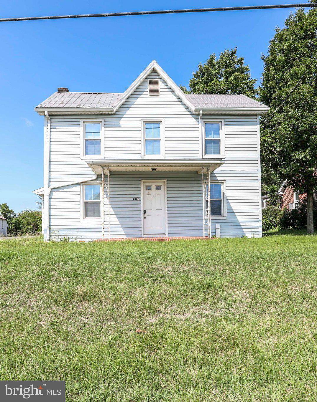 Shippensburg, PA 17257,406 N EARL ST