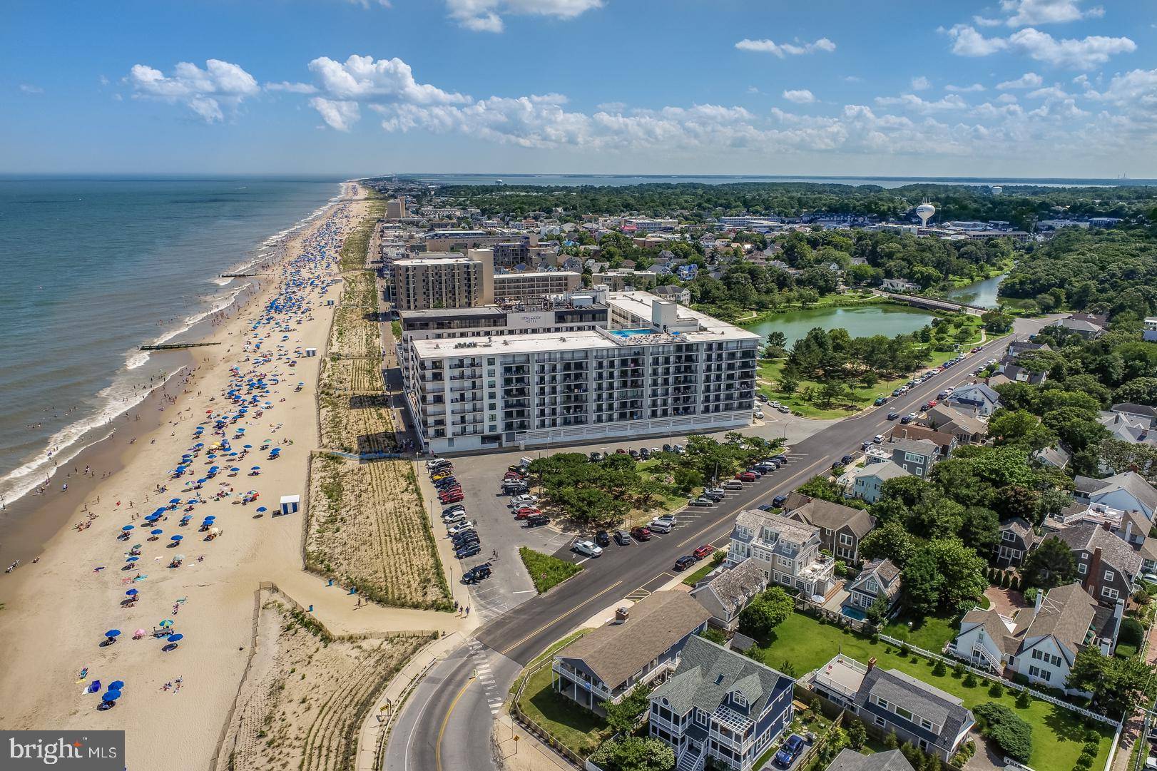 Rehoboth Beach, DE 19971,527 N BOARDWALK #608