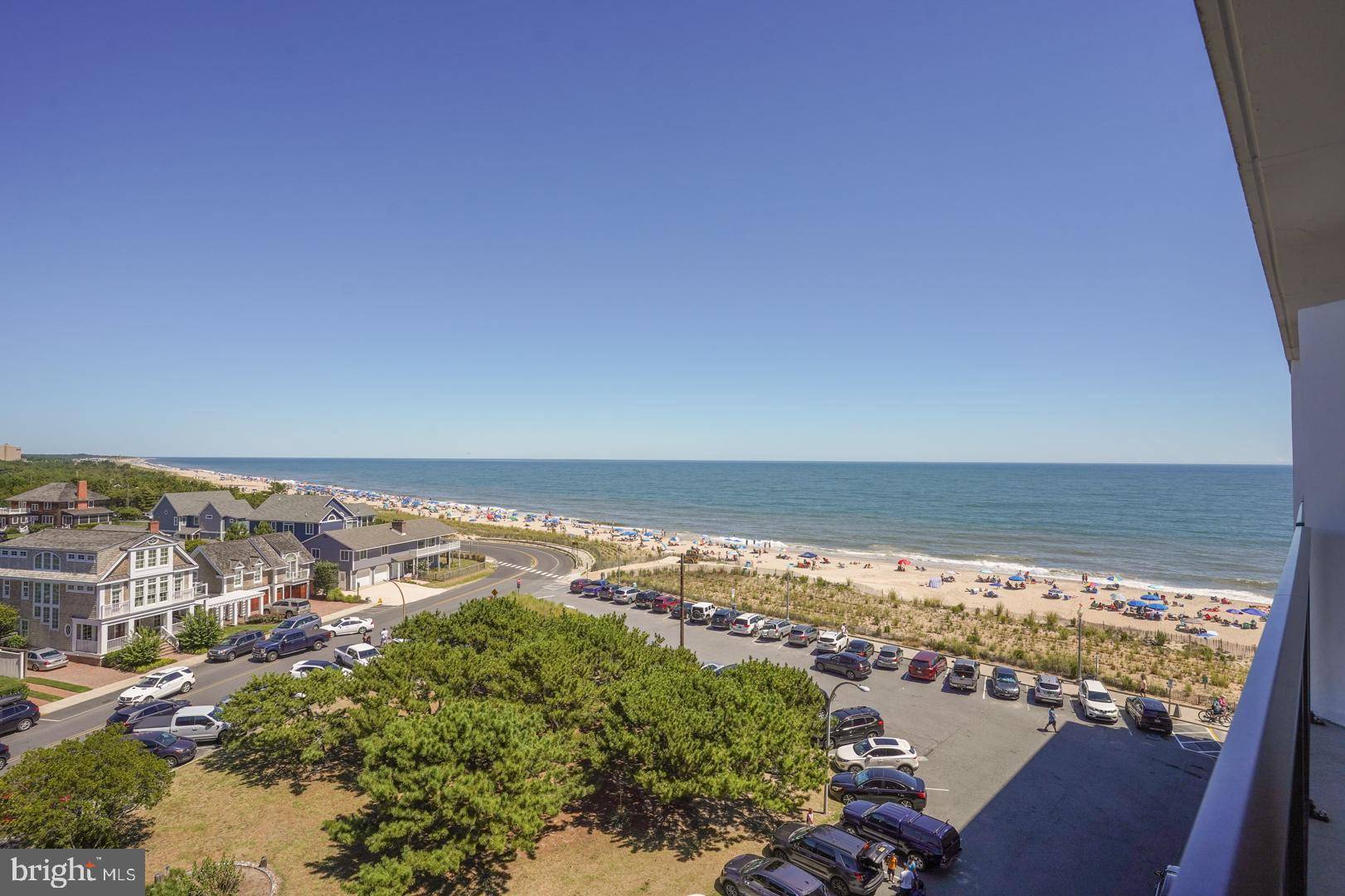 Rehoboth Beach, DE 19971,527 N BOARDWALK #608