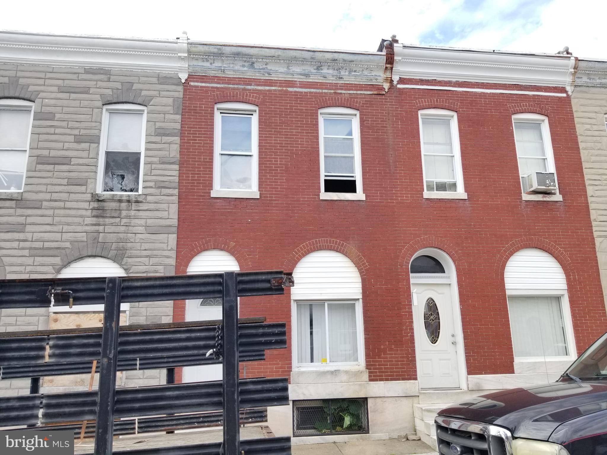 Baltimore, MD 21213,2323 E HOFFMAN ST