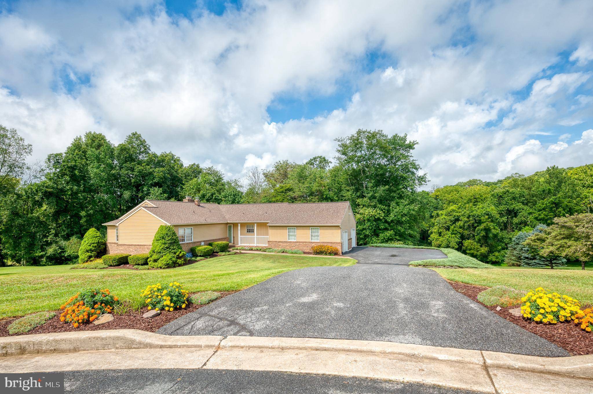 Parkton, MD 21120,4 APPLEWOOD CT