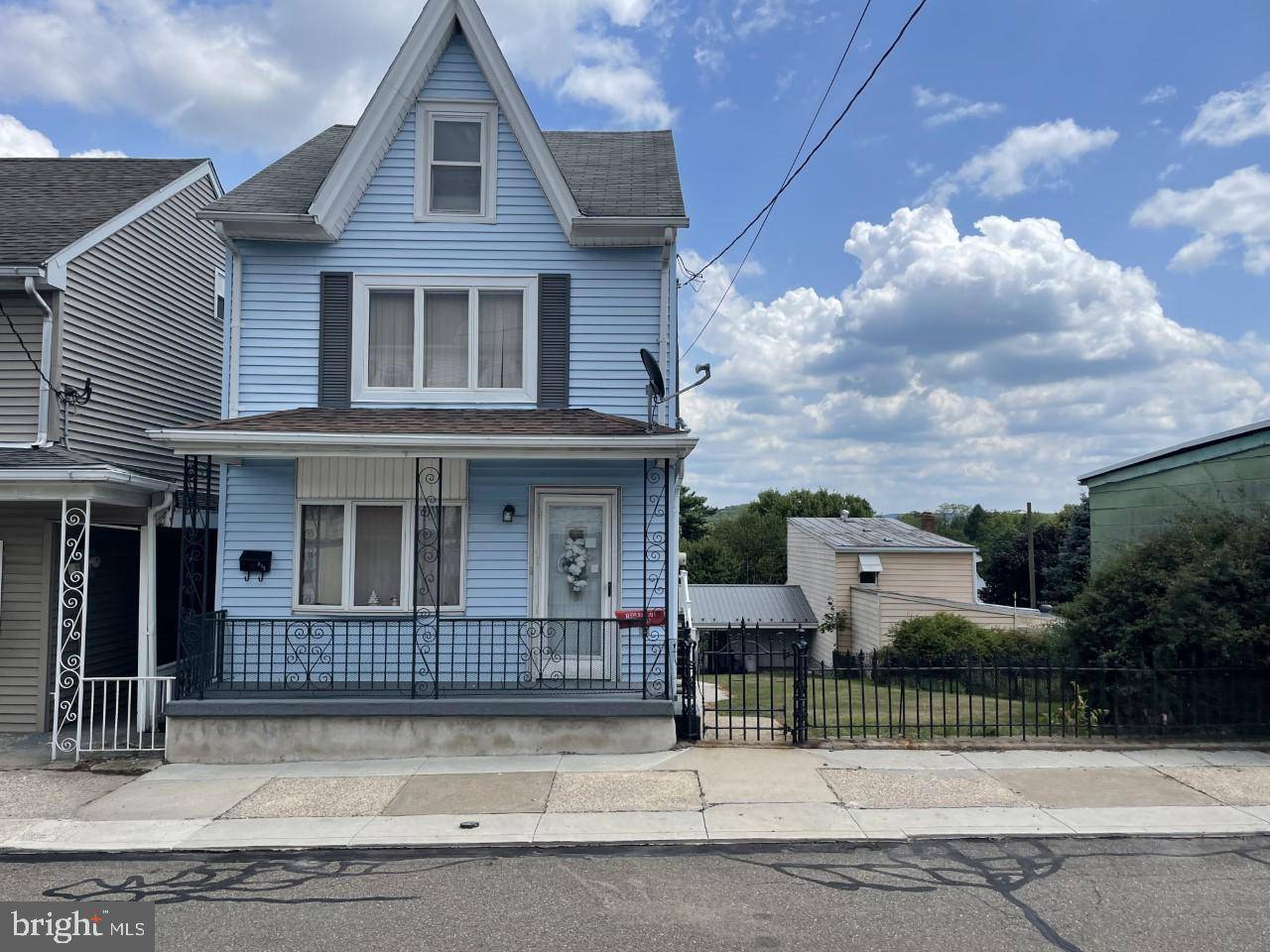 Saint Clair, PA 17970,235 ARNOT ST