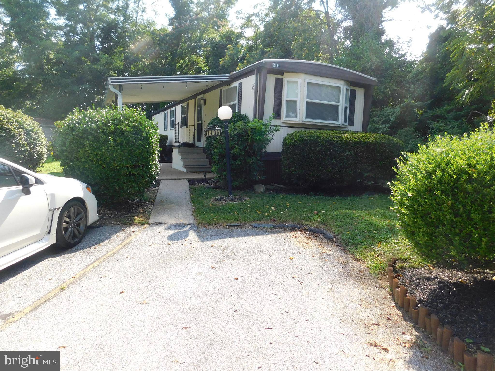 West Chester, PA 19380,1406 MCINTOSH LN