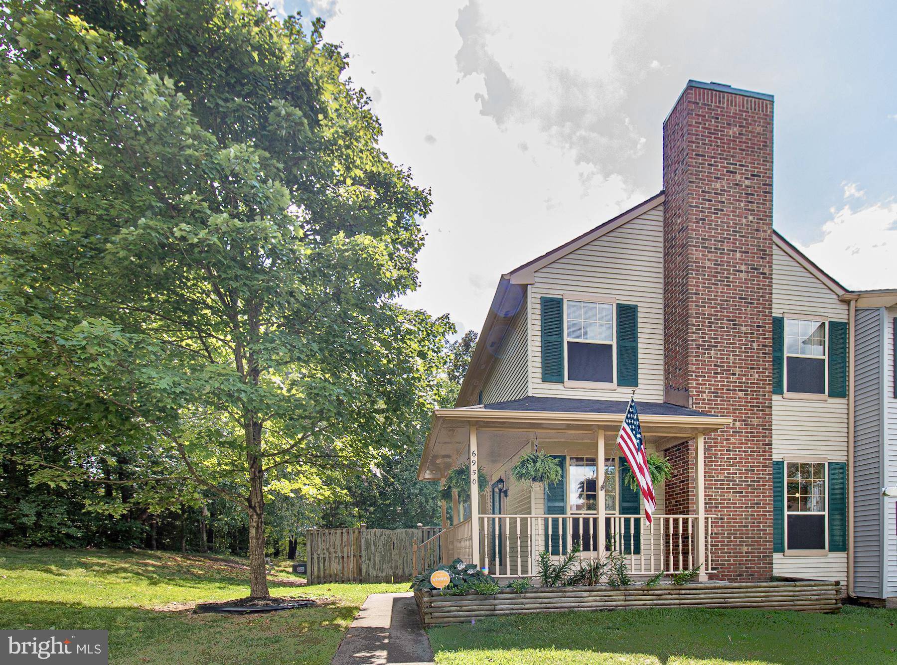 Centreville, VA 20121,6950 HOVINGHAM CT