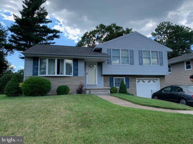 Woodbury, NJ 08096,60 HOLLY DR