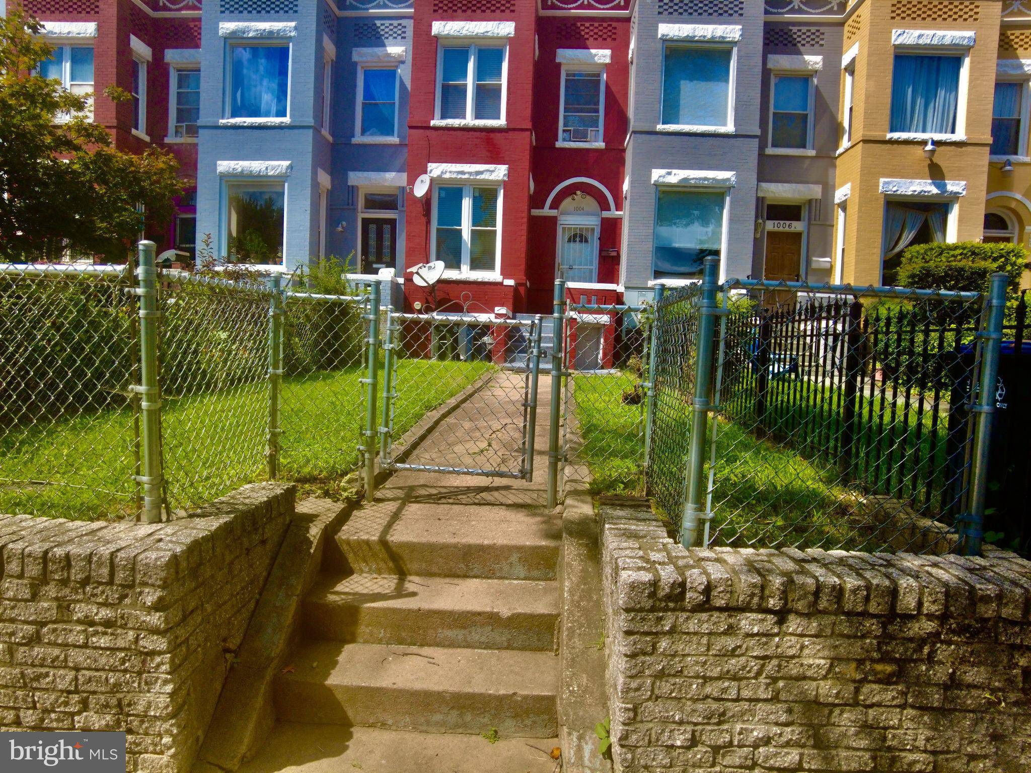 Washington, DC 20002,1004 K ST NE